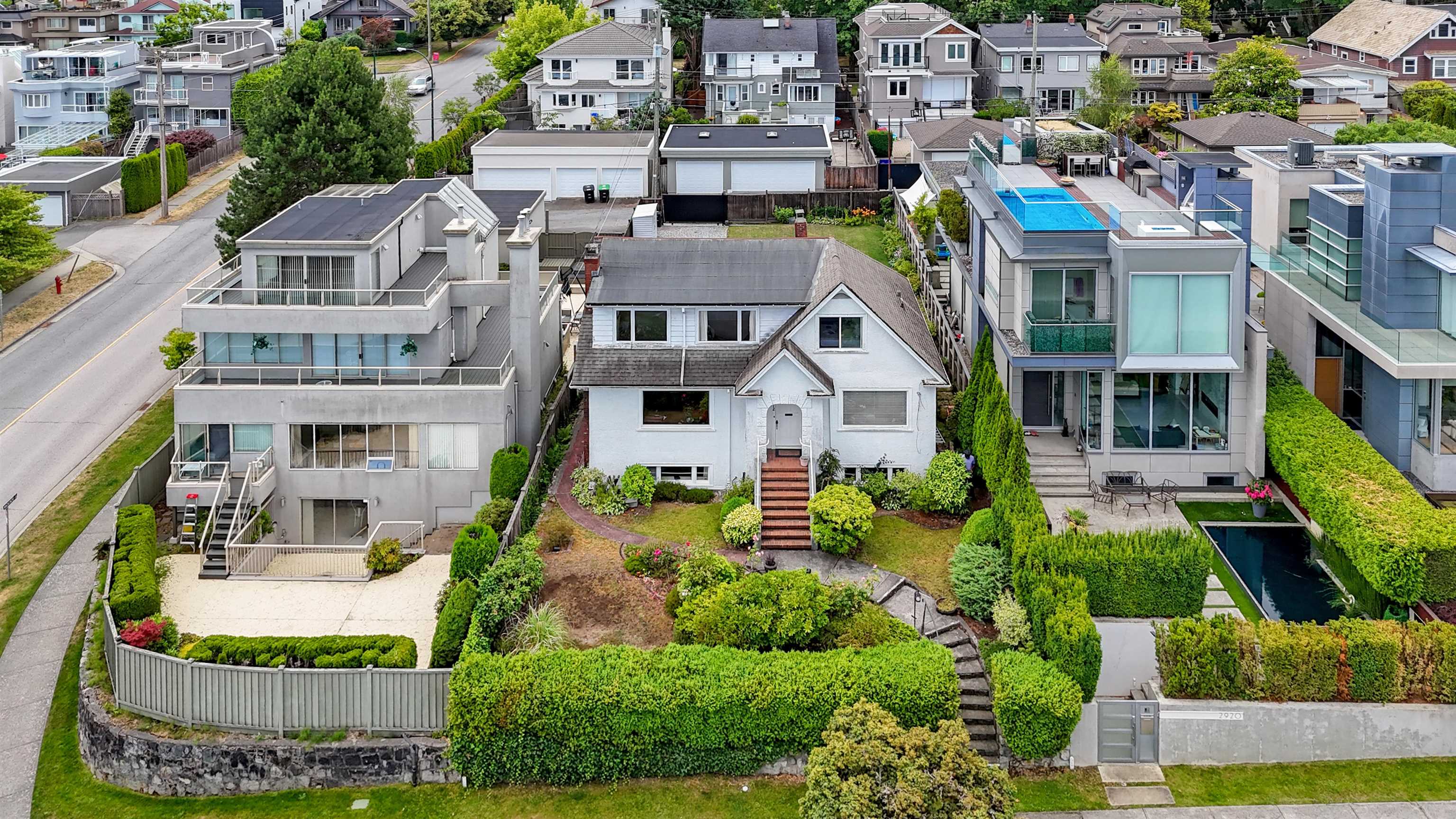 2912 W 27TH AVENUE, Vancouver BC V6L 1W3, R3028062, BC,