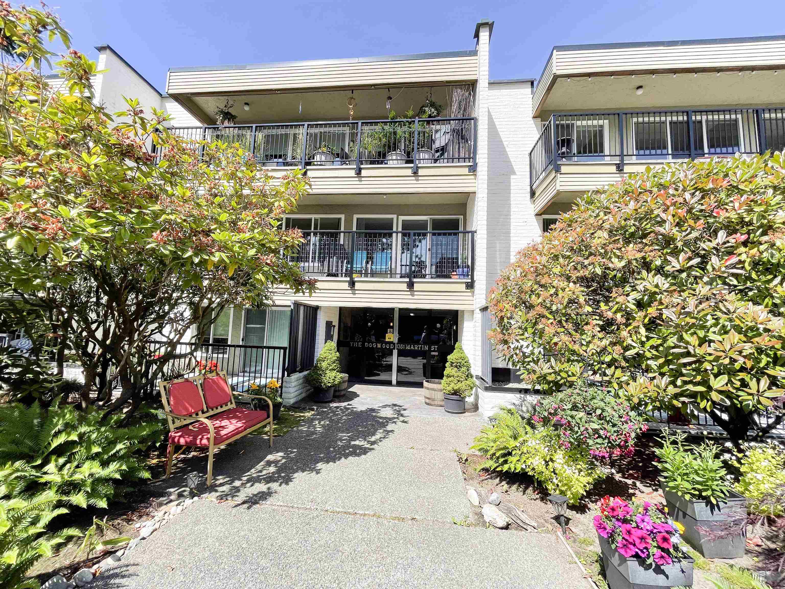 206 1351 MARTIN STREET, R3028096, BC,