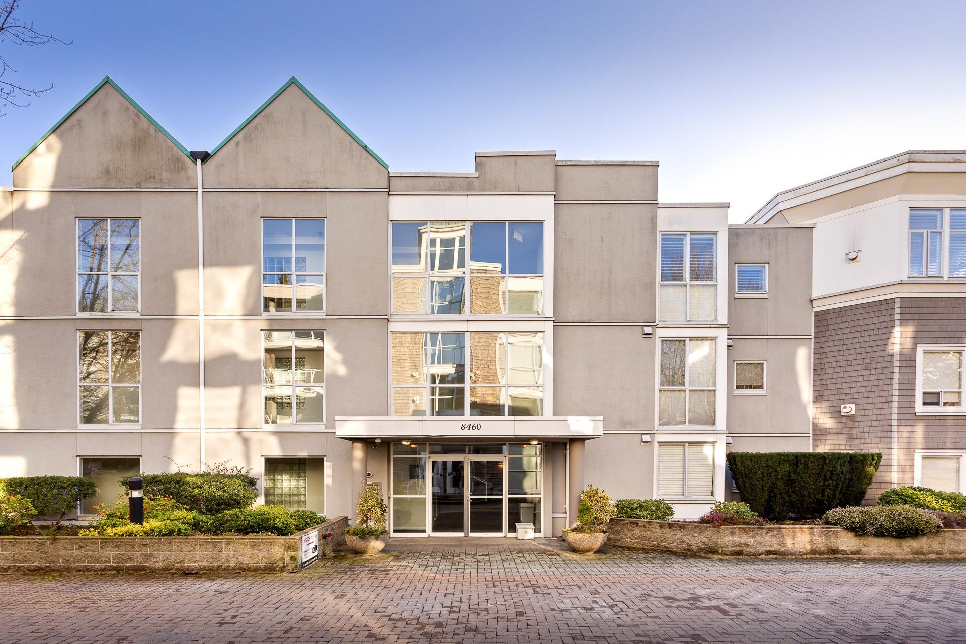 212 8460 JELLICOE STREET, R3028193, BC,