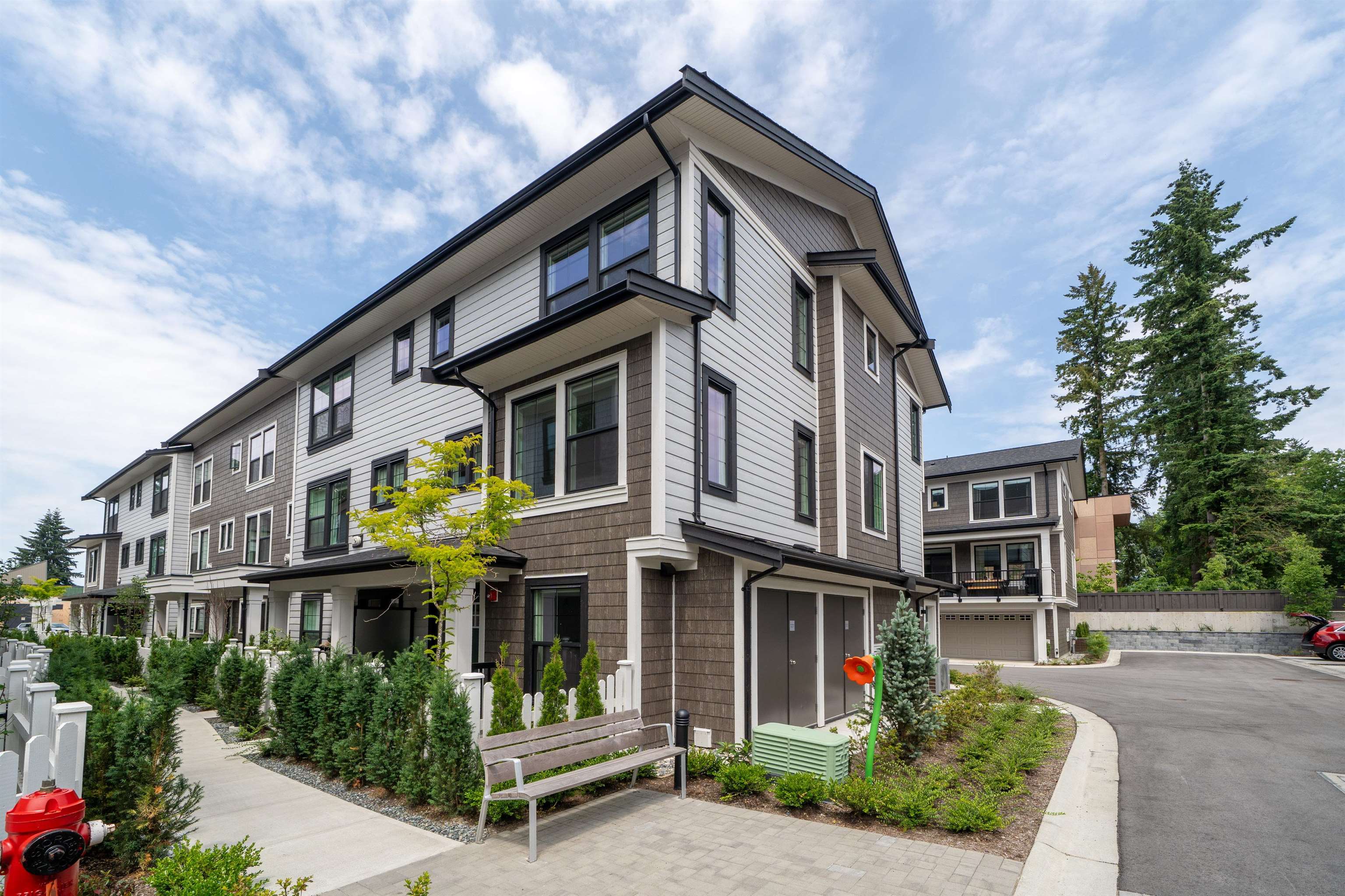 9 9122 KING STREET, R3028260, BC,