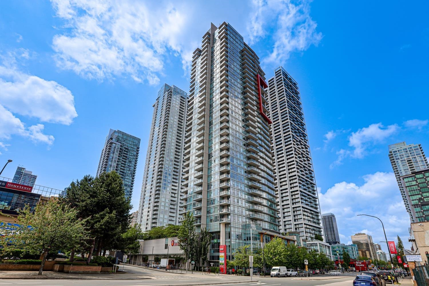 710 4688 KINGSWAY, R3028284, BC,