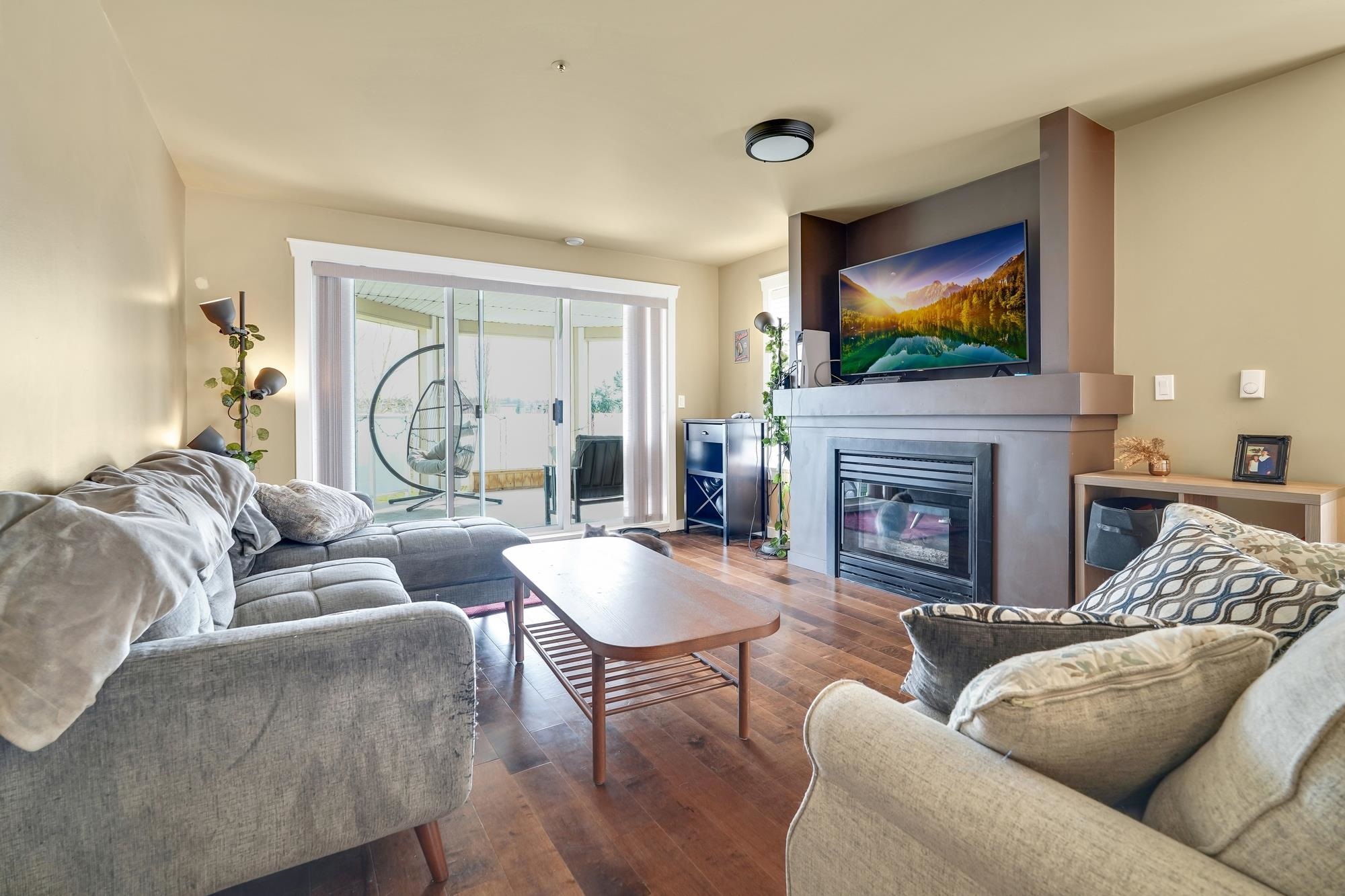 304 20145 55A AVENUE, R3028401, BC,