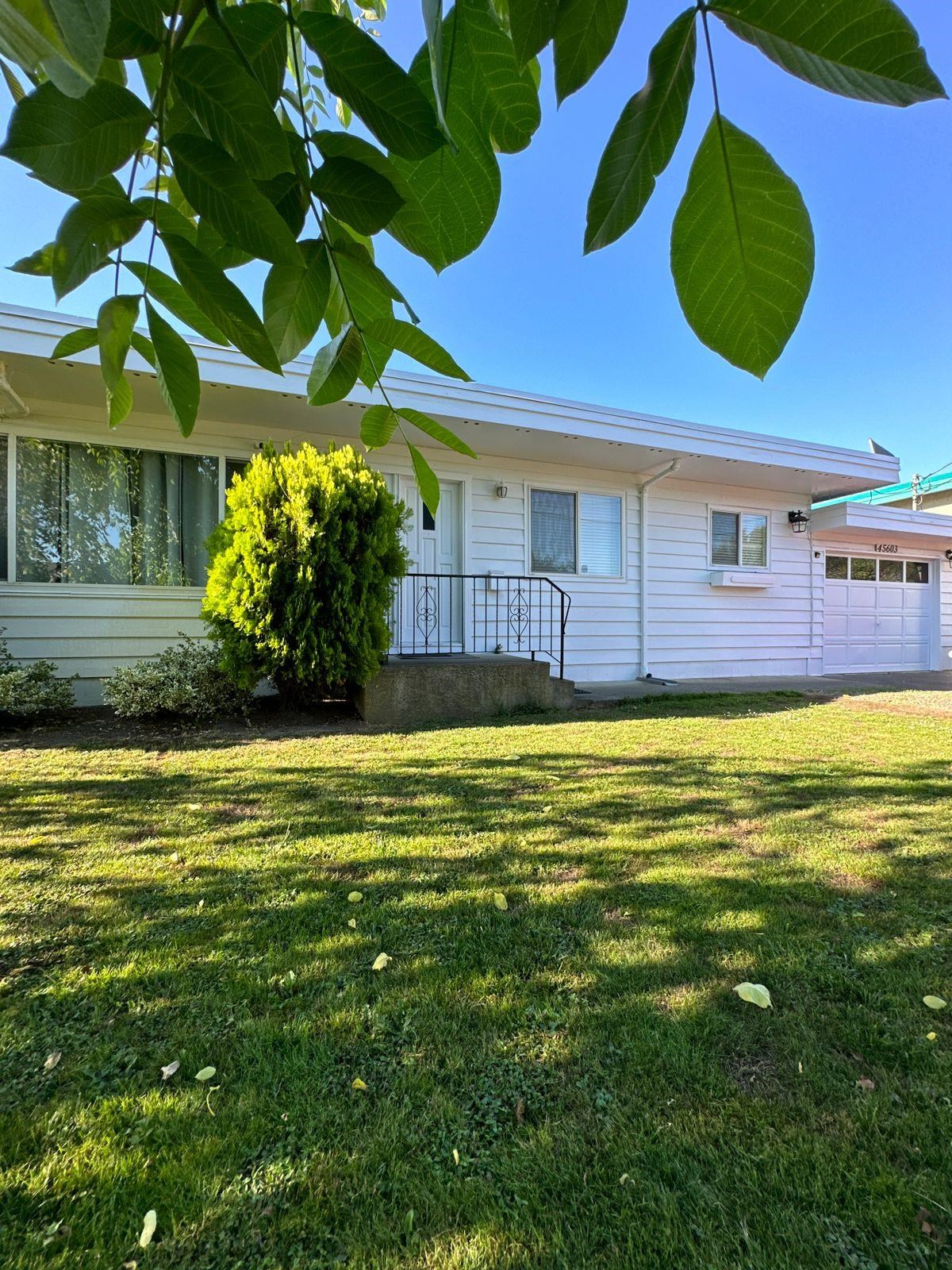 45603 REECE AVENUE, Chilliwack BC V2P 2Z9, R3028432, BC,