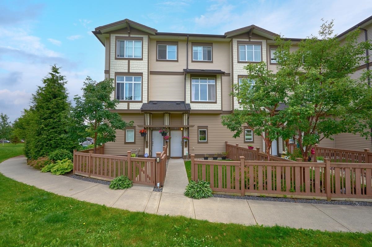 92 19433 68 AVENUE, R3028556, BC,