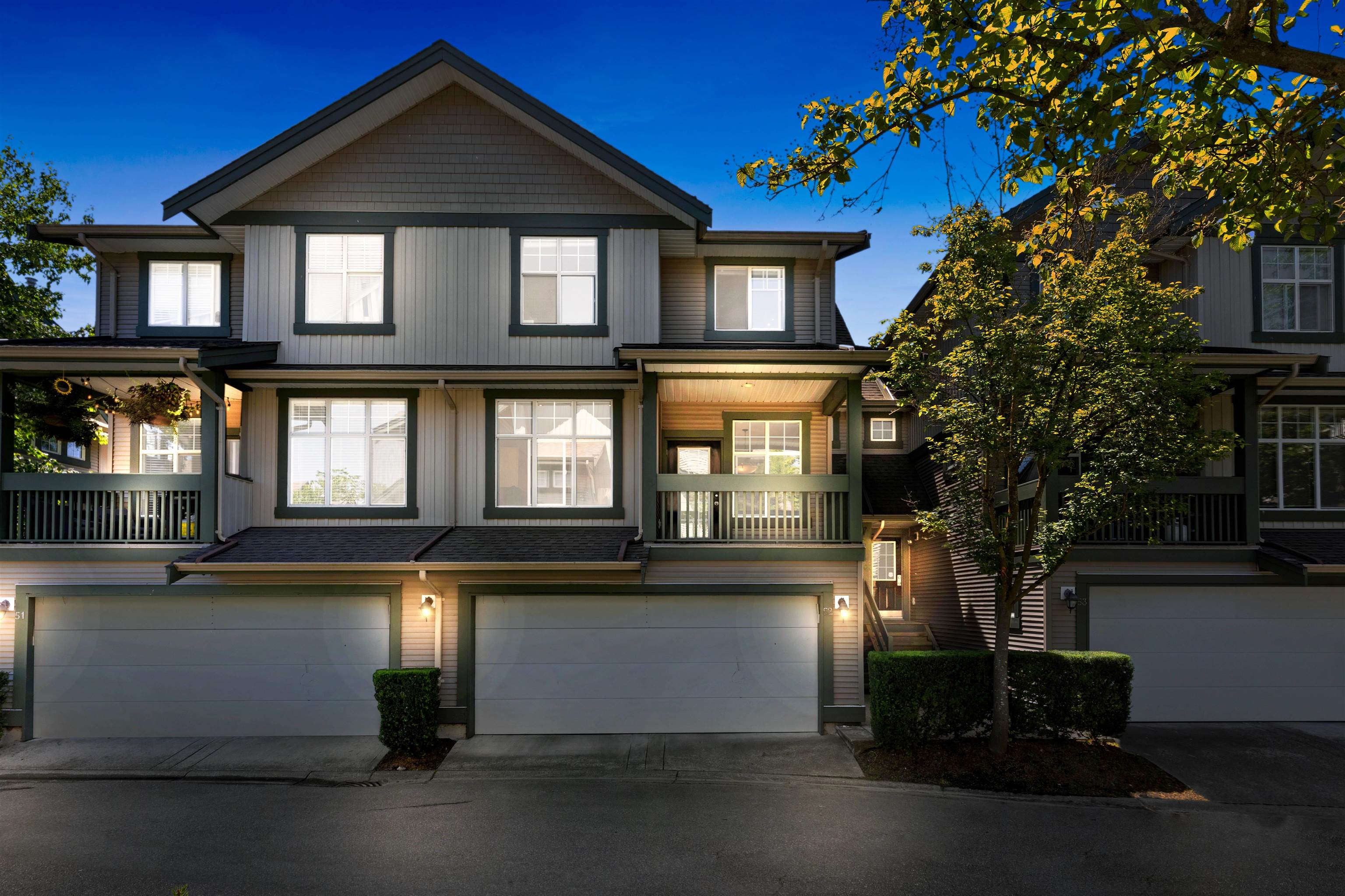 MLS® listing #R3028594 for sale located at 52 6050 166 STREET