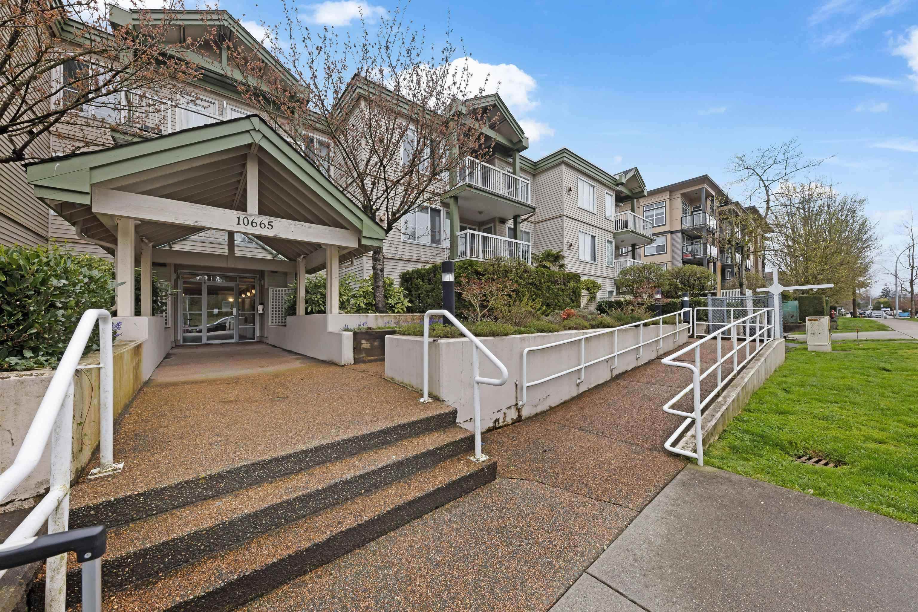 304 10665 139 STREET, R3028659, BC,
