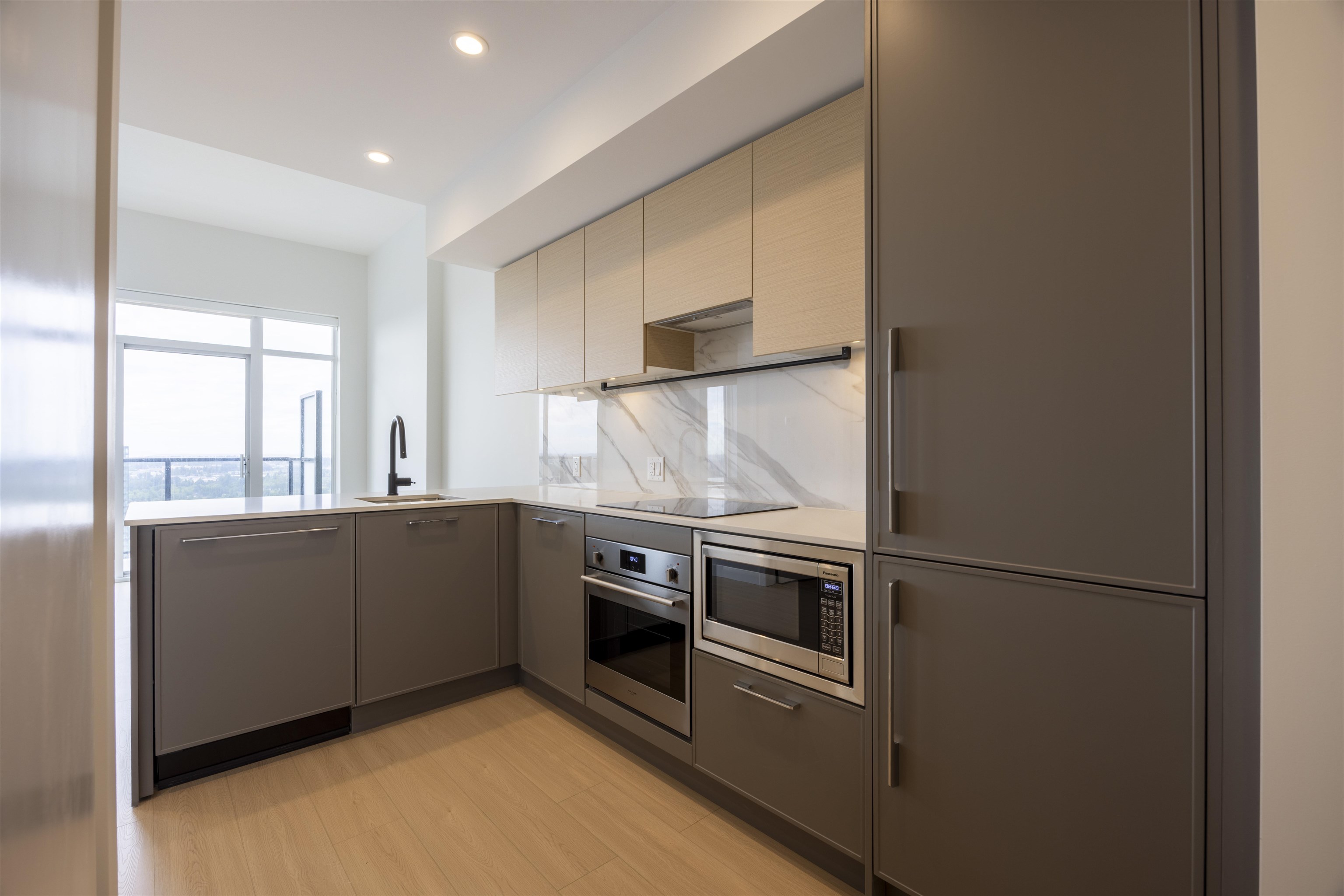 3211 13745 GEORGE  JUNCTION, R3028754, BC,