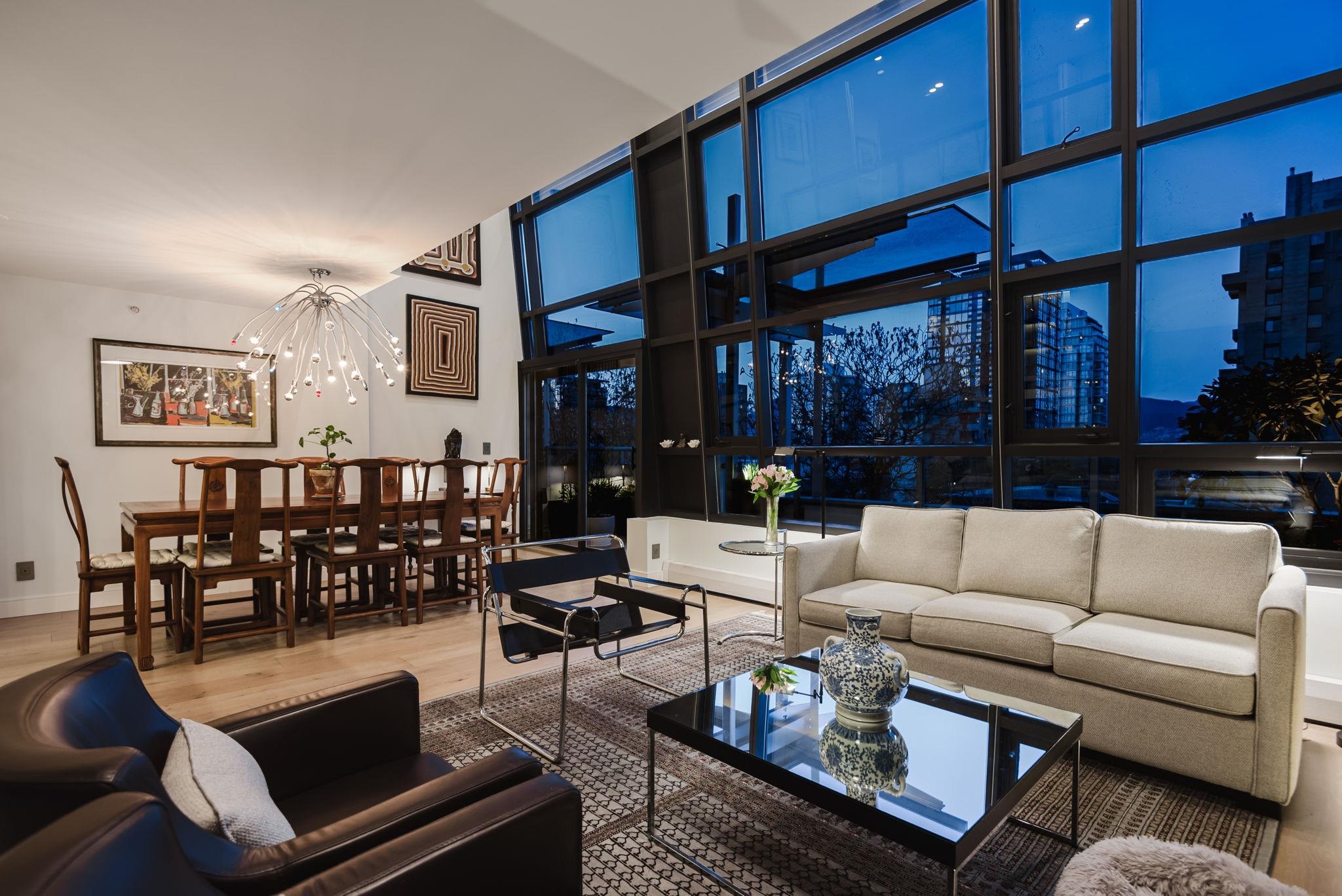 PH7 1688 ROBSON STREET, R3029023, BC,