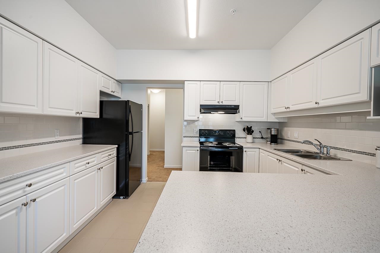 202 13911 70 AVENUE, R3029144, BC,