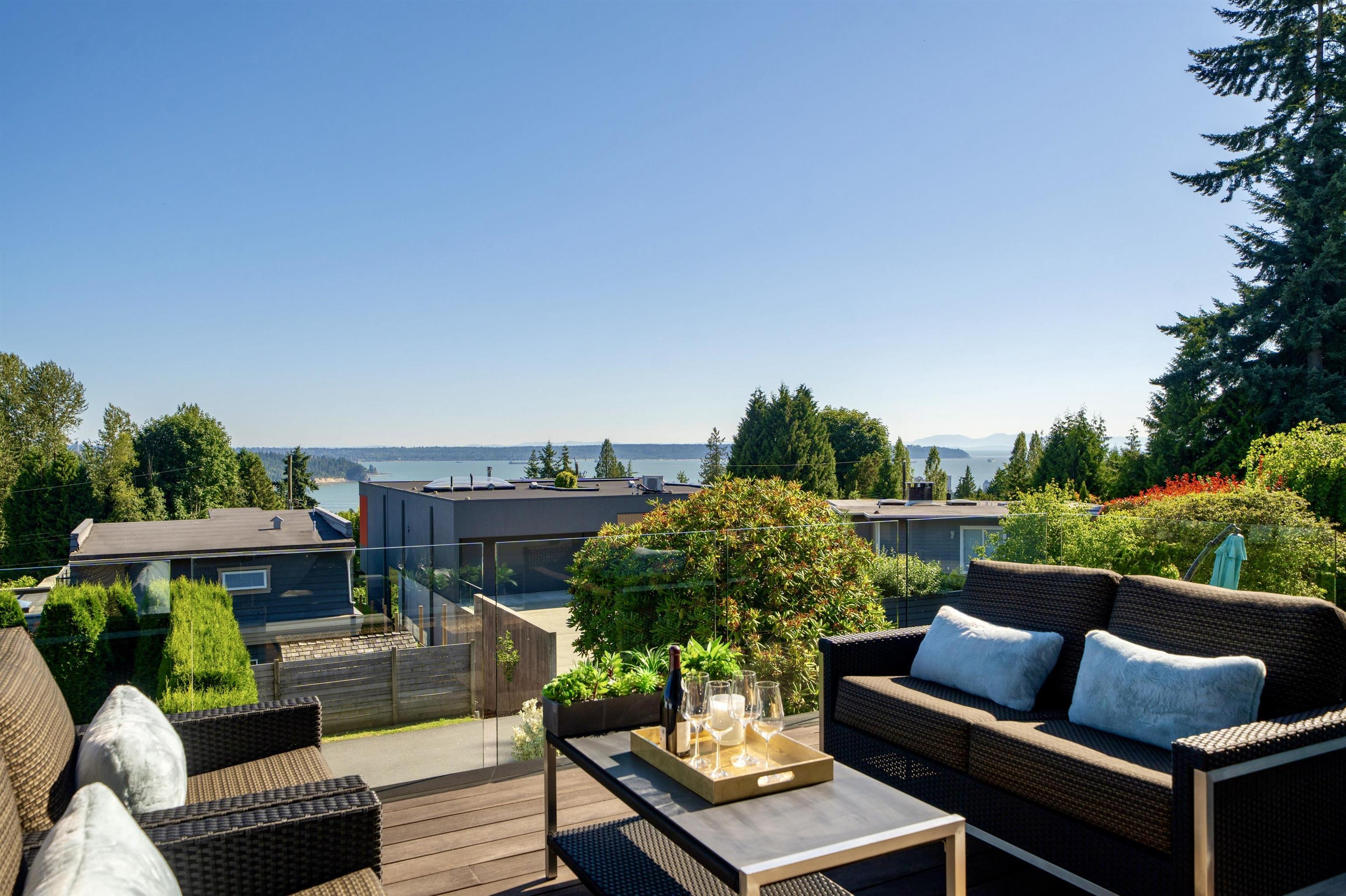 1138 PALMERSTON AVENUE, West Vancouver BC V7S 2J6, R3029259, BC,