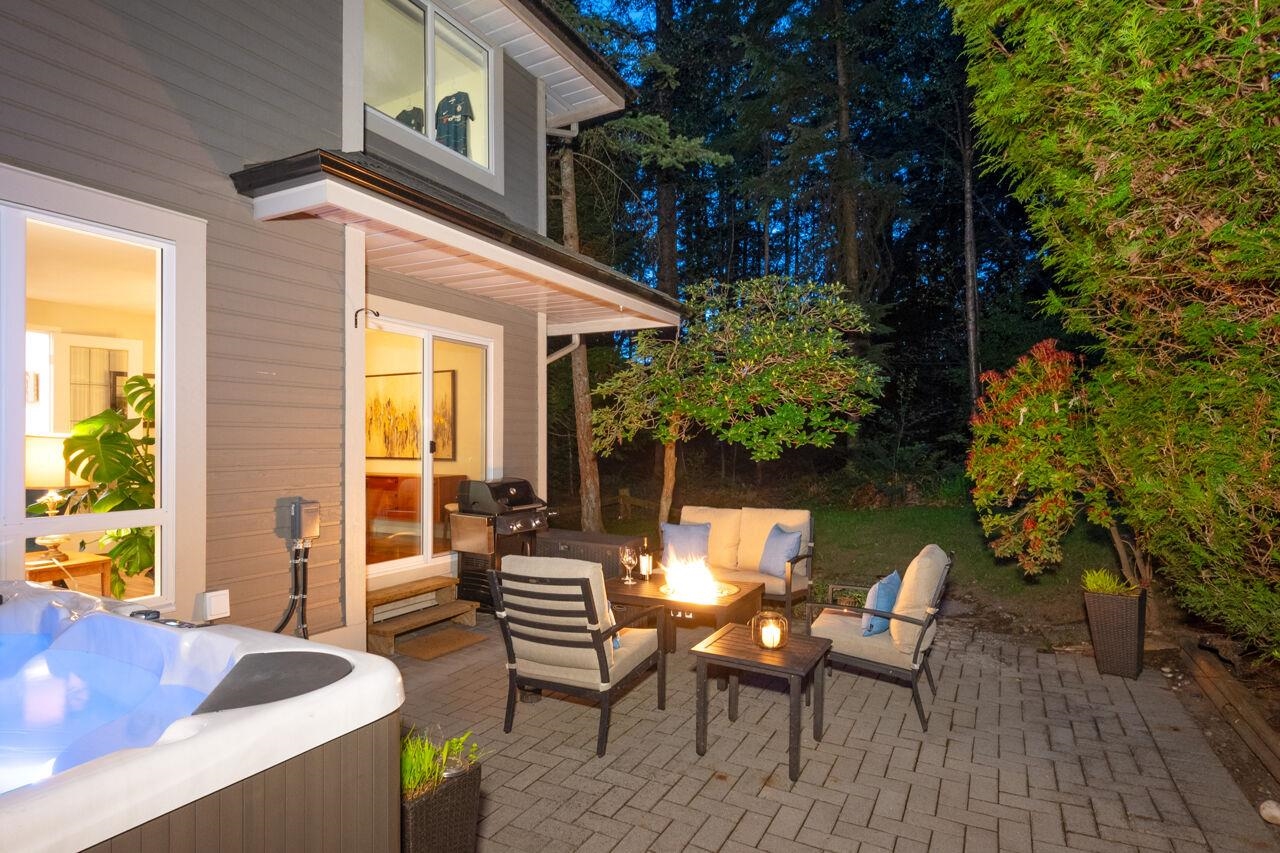 1 181 RAVINE DRIVE, R3029312, BC,
