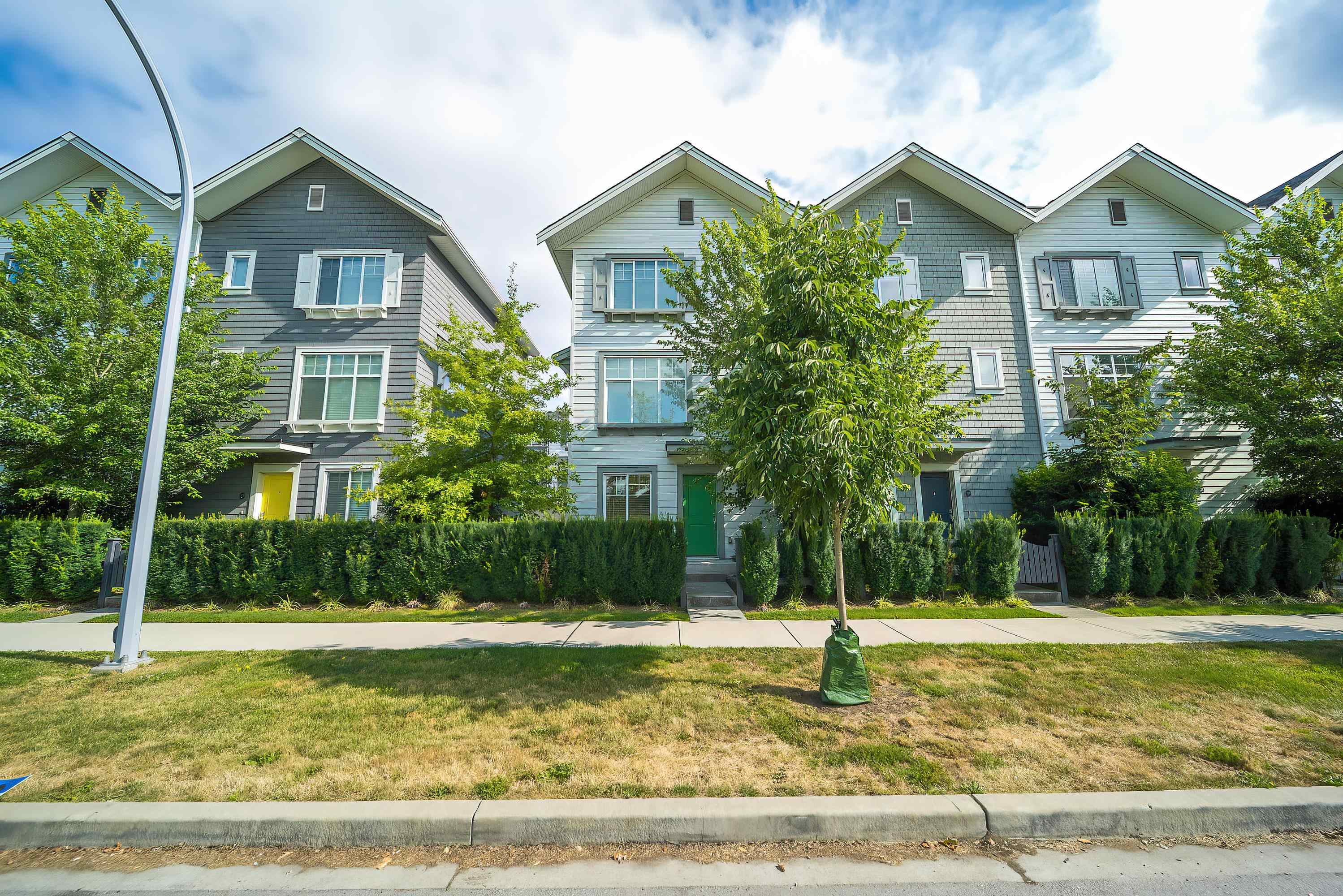 19 15489 99A AVENUE, R3029355, BC,