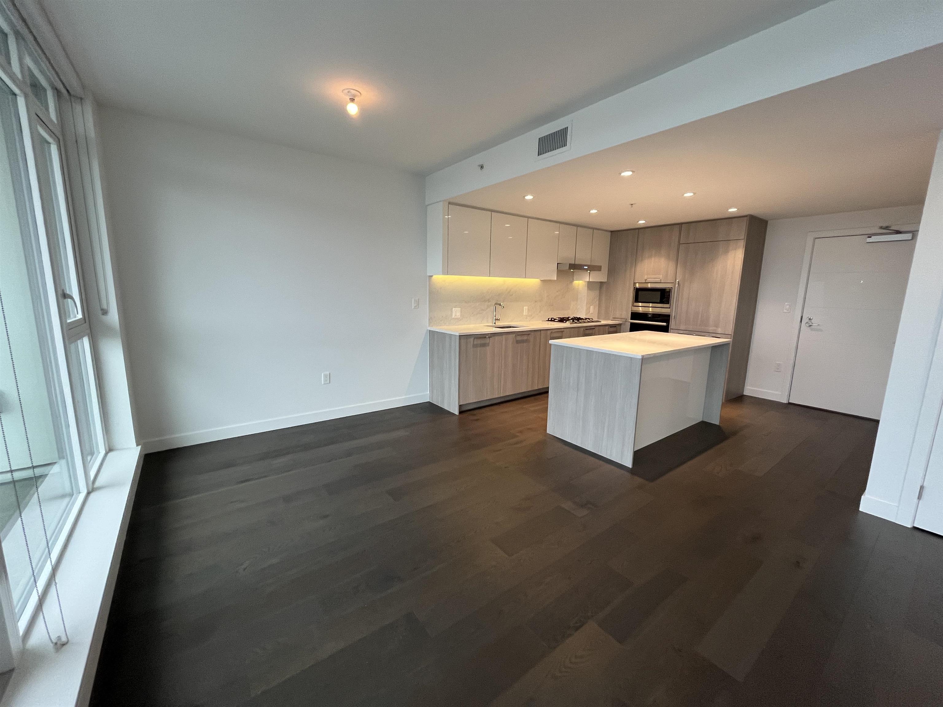 9FL 8199 CAPSTAN WAY, R3029402, BC,