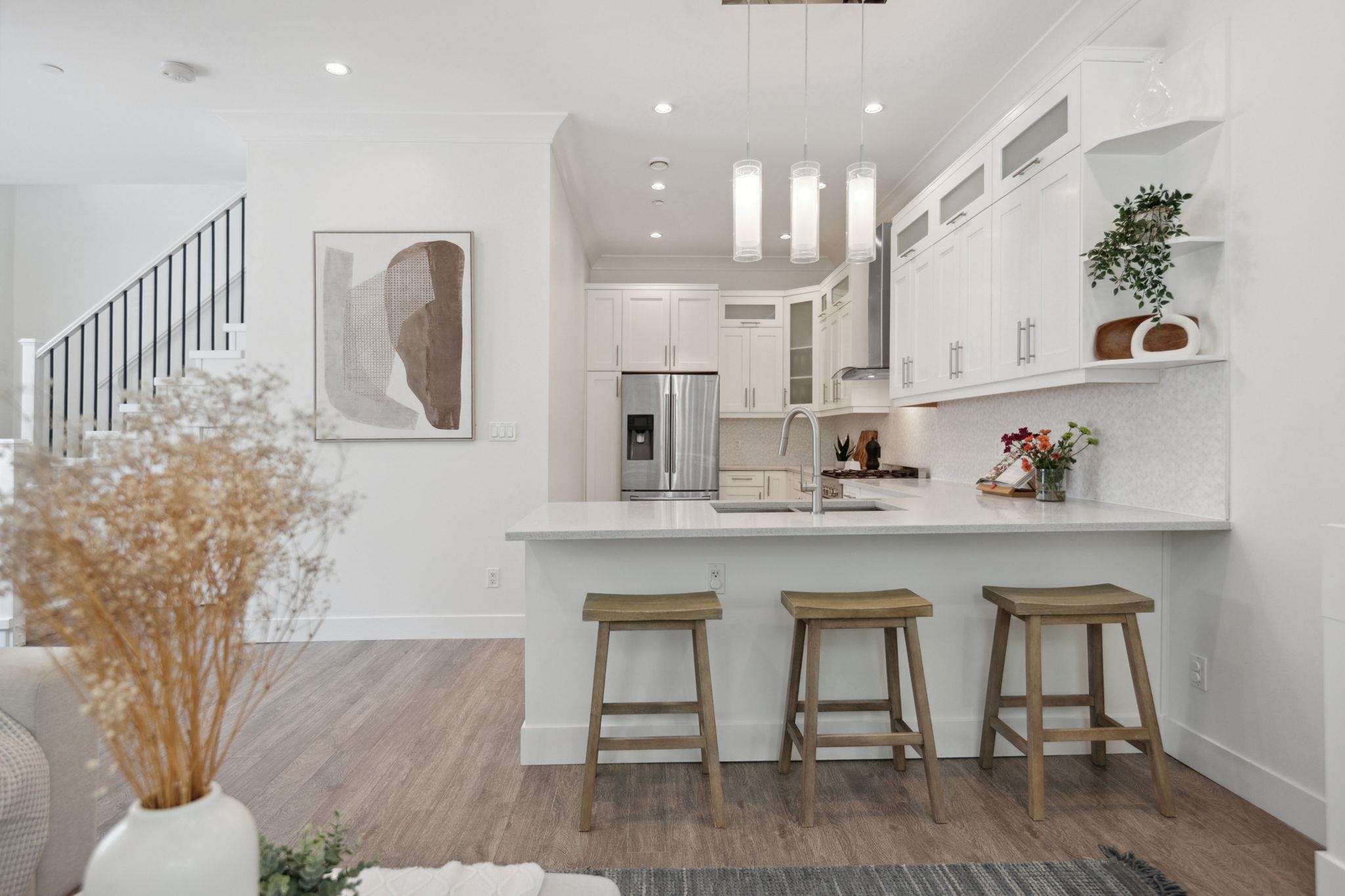 715 E 10TH AVENUE, Vancouver BC V5T 2A8, R3029418, BC,