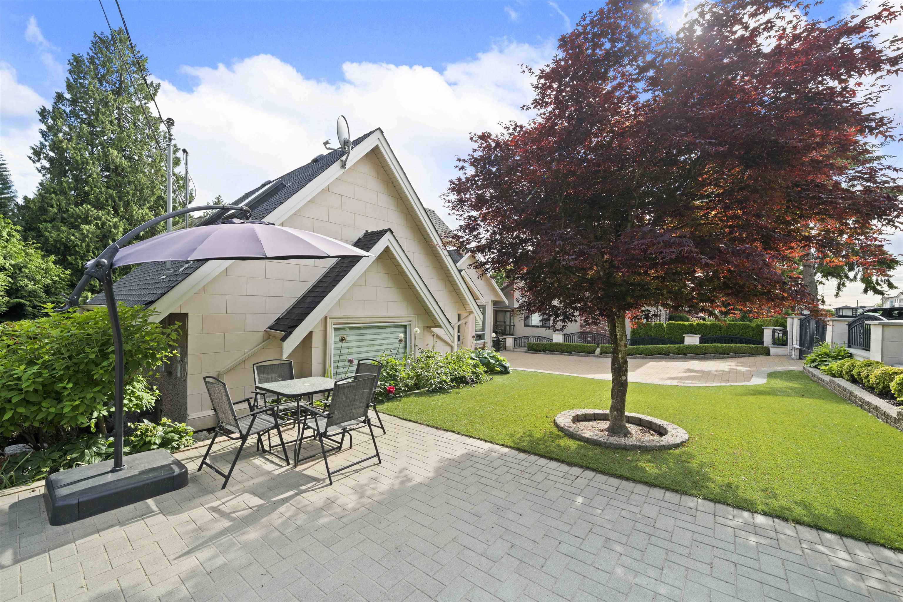 7638 AUBREY STREET, Burnaby BC V5A 1K7, R3029506, BC,