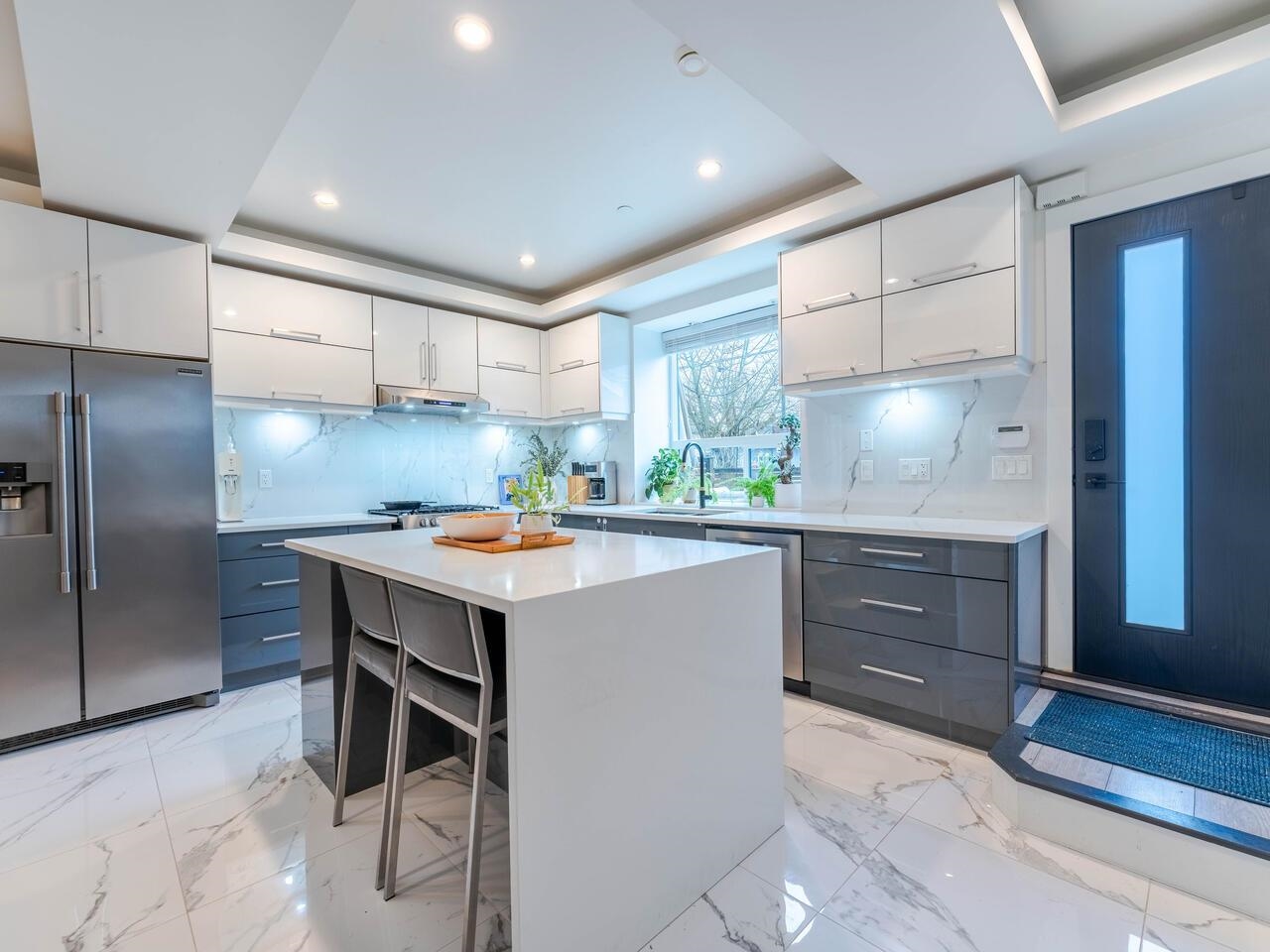 1805 E 37TH AVENUE, Vancouver BC V5P 1E9, R3029509, BC,