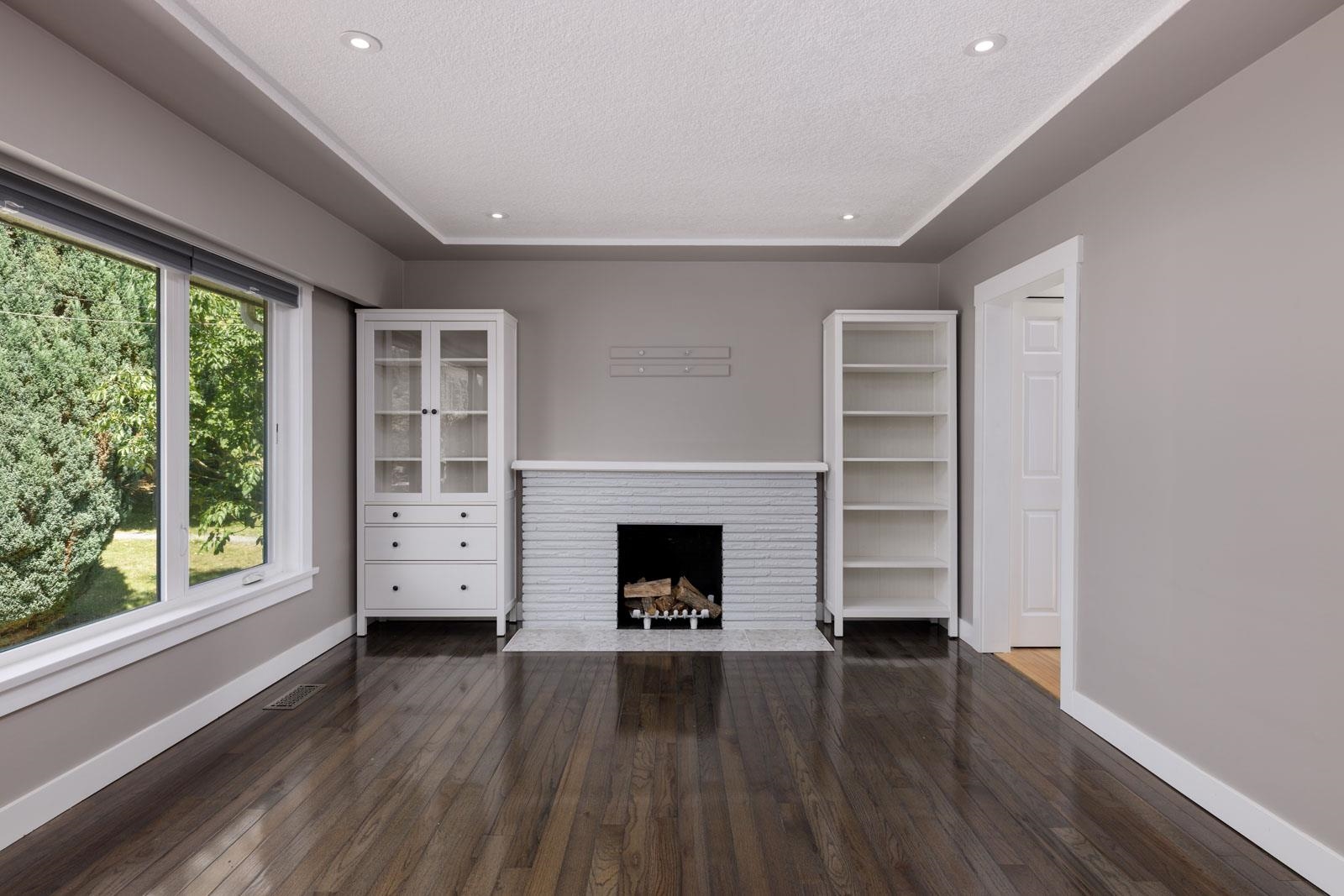Main 510 GARRETT STREET, R3029532, BC,