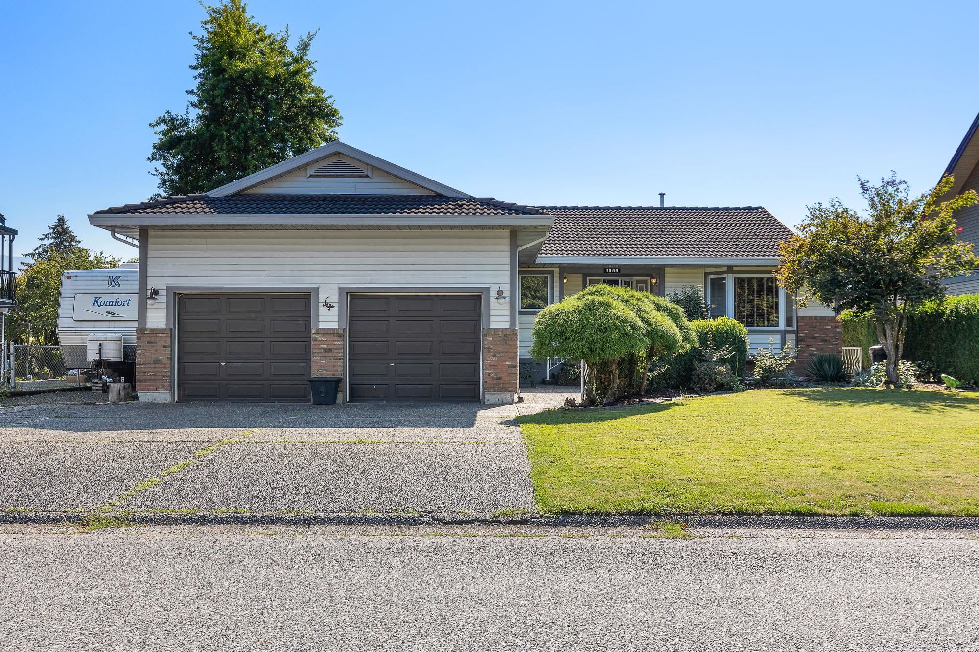 6966 KALYNA DRIVE, Agassiz BC V0M 1A3, R3029571, BC,