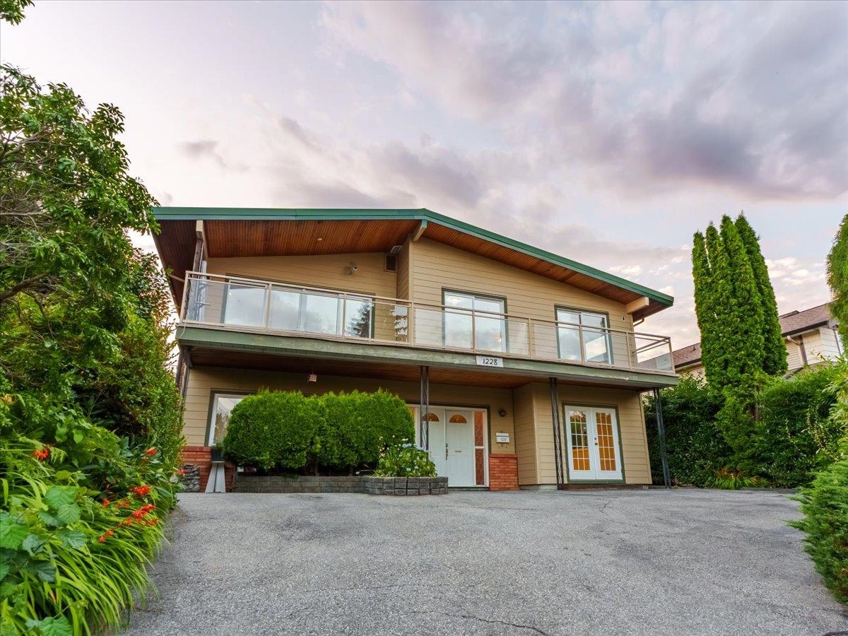 1228 ADDERLEY STREET, North Vancouver BC V7L 1T7, R3029587, BC,