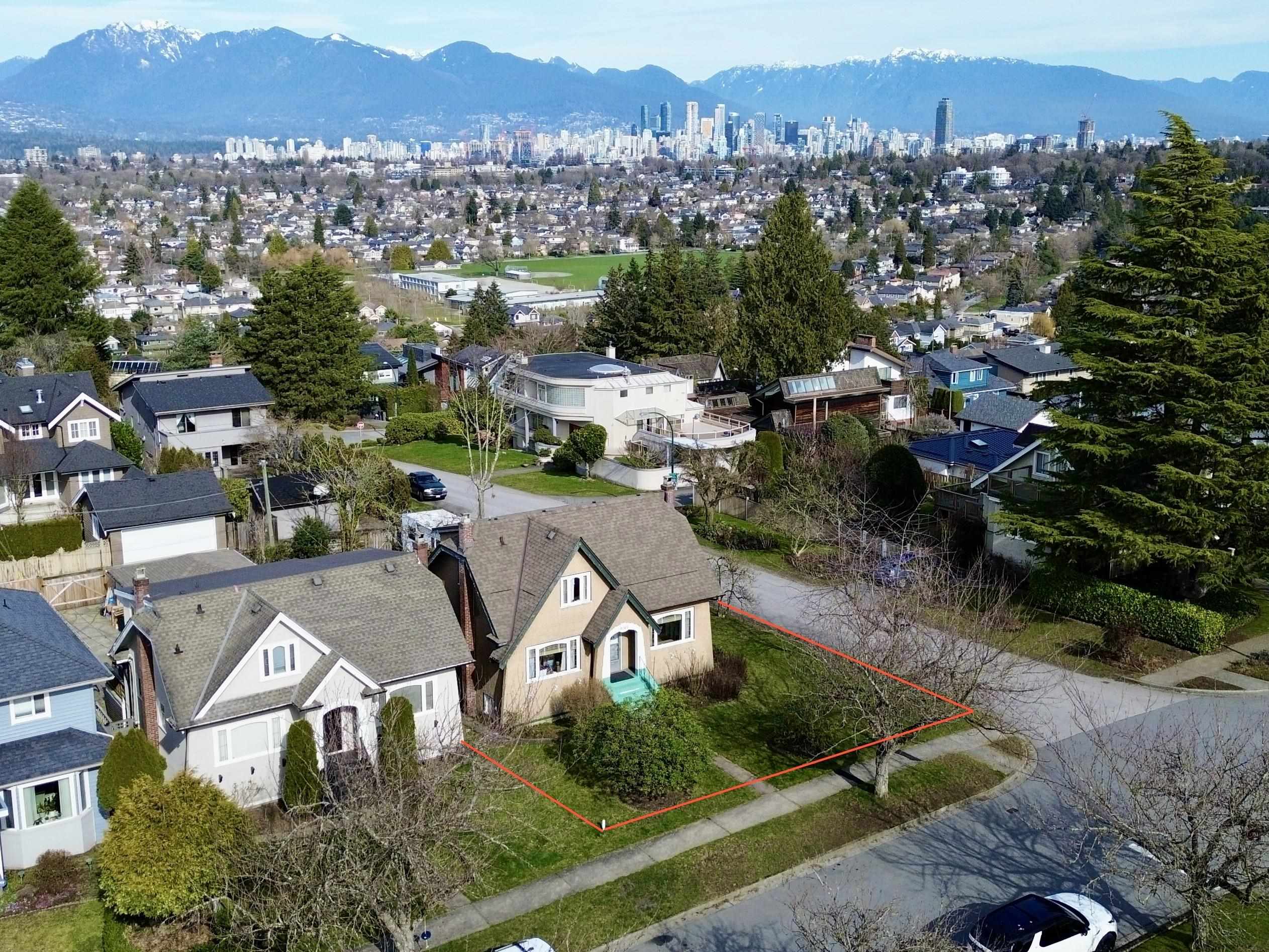 2805 W 30TH AVENUE, Vancouver BC V6L 1Z1, R3029651, BC,