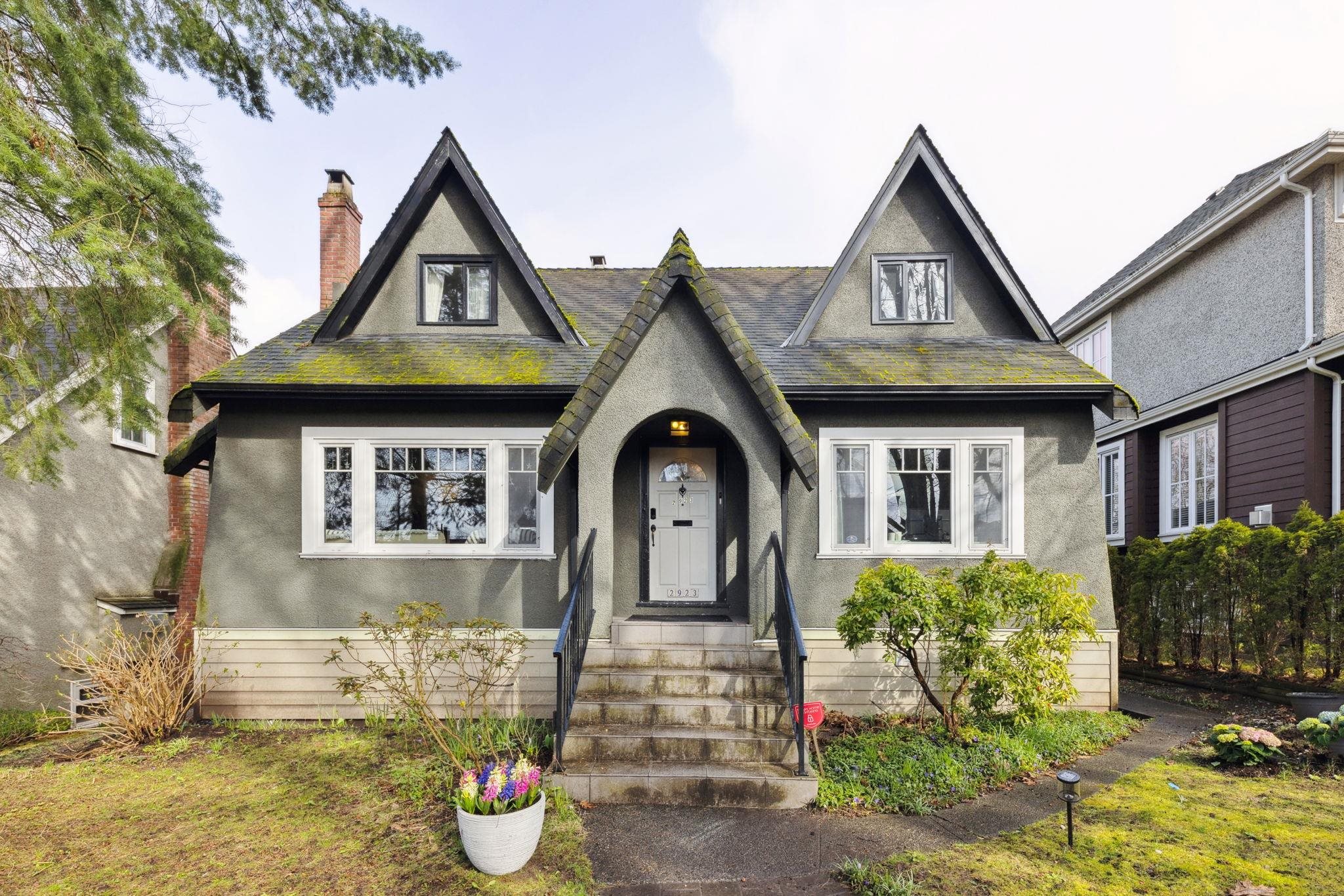 2923 W 32ND AVENUE, Vancouver BC V6L 2B8, R3029762, BC,