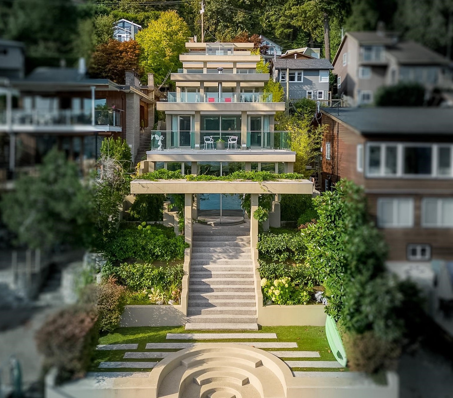 2724 PANORAMA DRIVE, North Vancouver BC V7G 1V6, R3029858, BC,