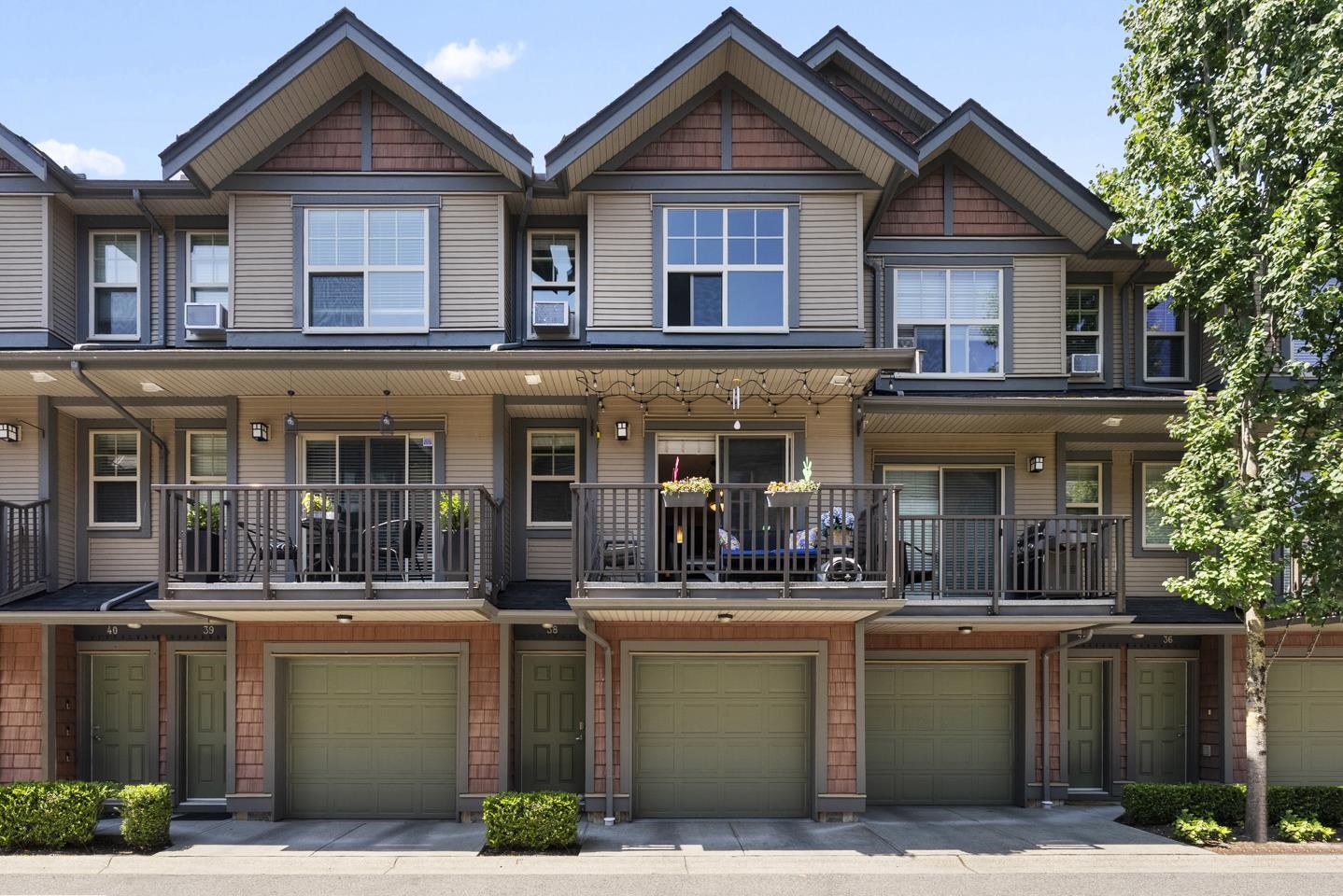 38 7121 192 STREET, R3030145, BC,