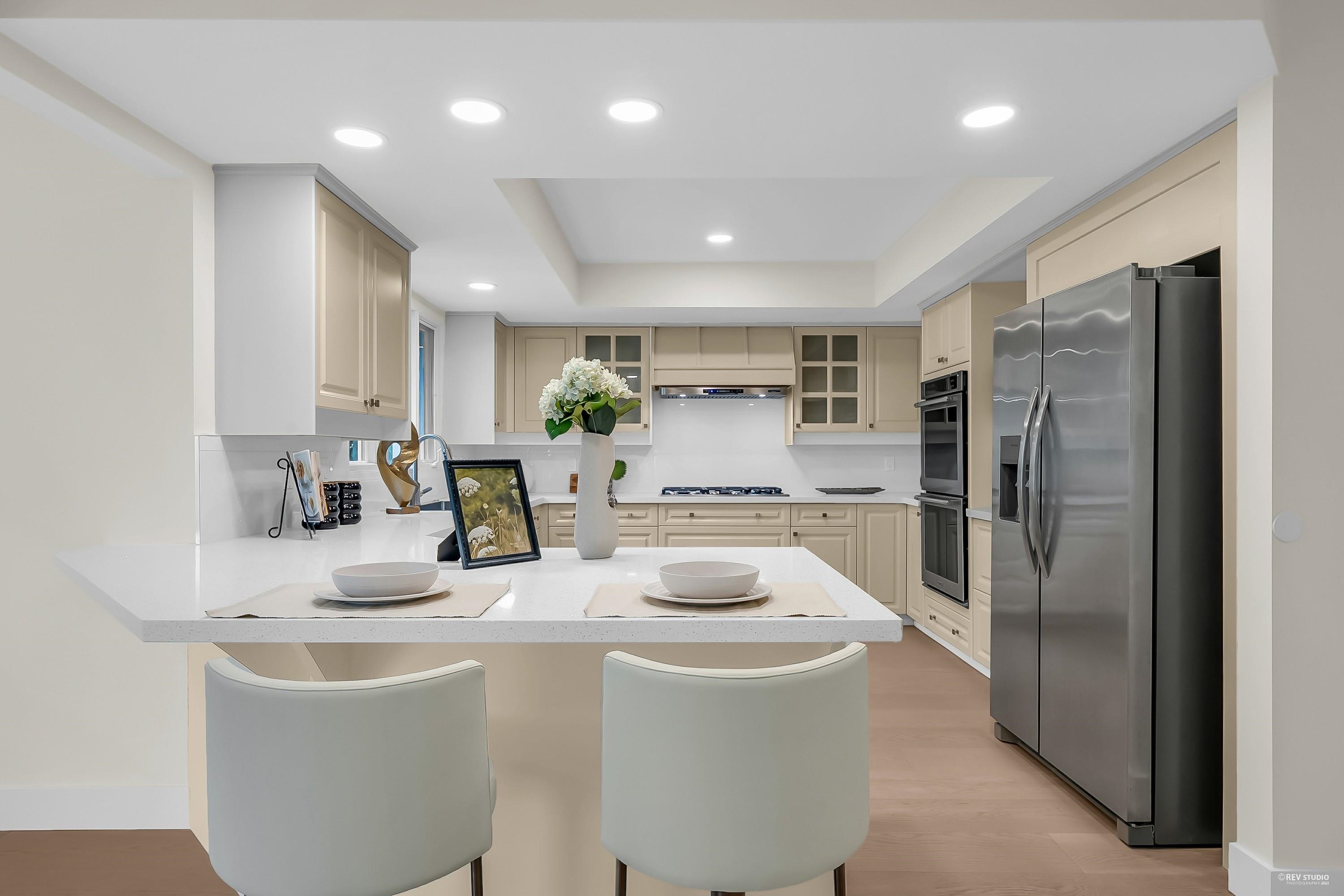 4030 RIPPLE ROAD, West Vancouver BC V7V 3K9, R3030268, BC,