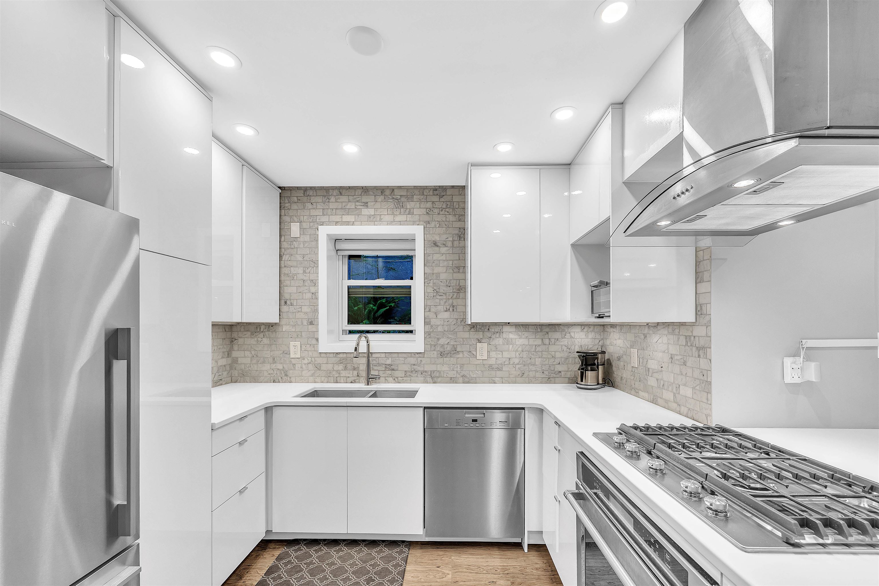 2433 W 6TH AVENUE, Vancouver BC V6K 1W2, R3030309, BC,