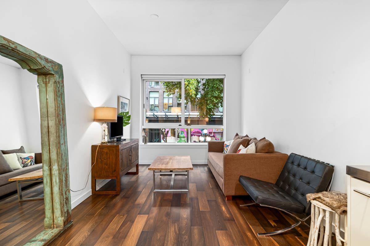206 36 WATER STREET, R3030579, BC,