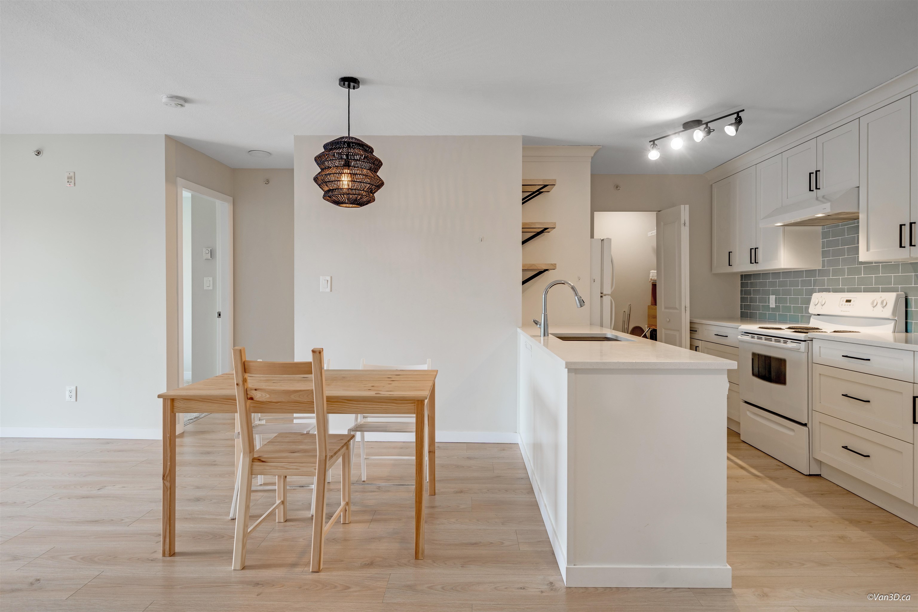 409 33960 OLD YALE ROAD, R3030649, BC,