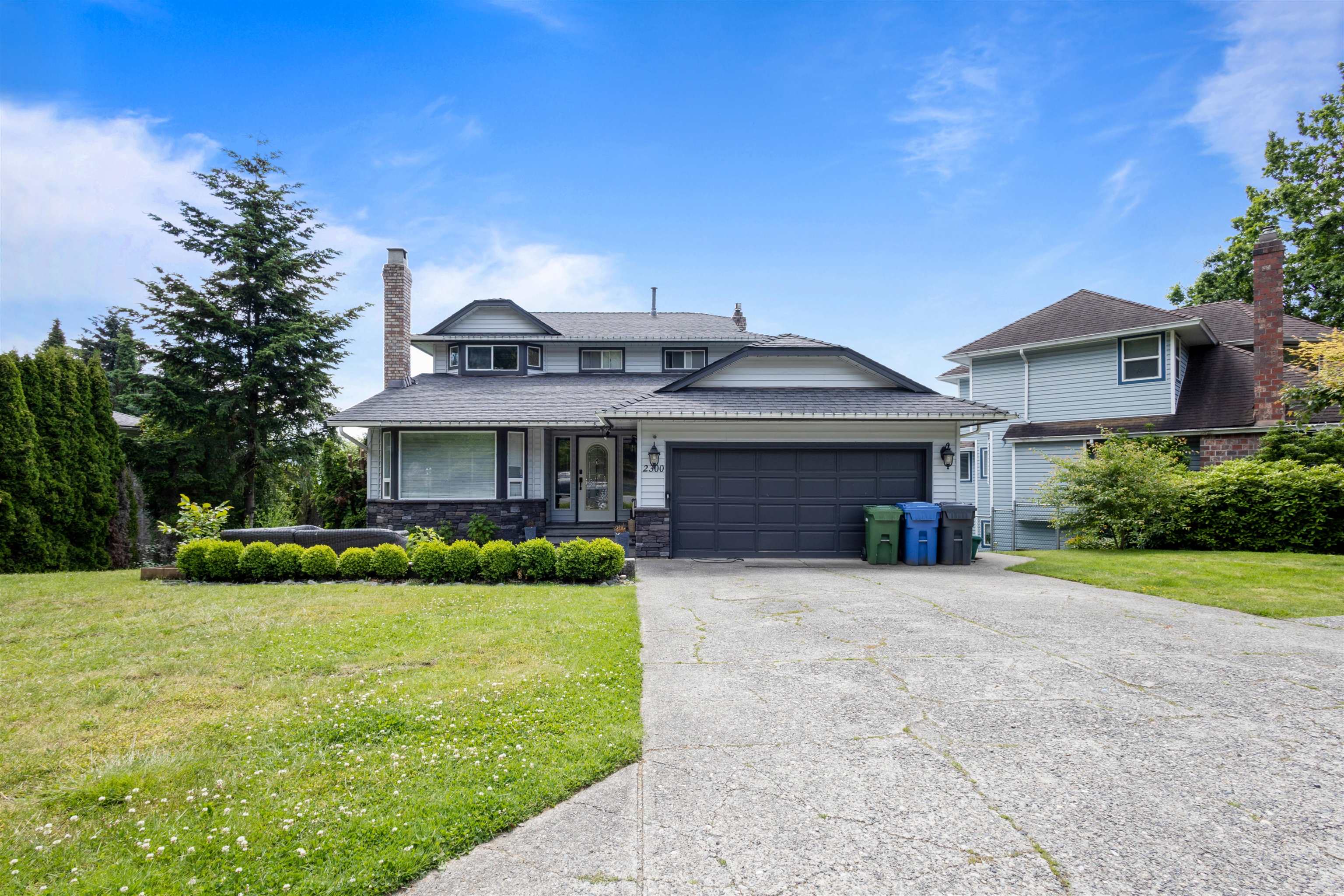 2300 MOUNTAIN DRIVE, Abbotsford BC V3G 1E6, R3030810, BC,