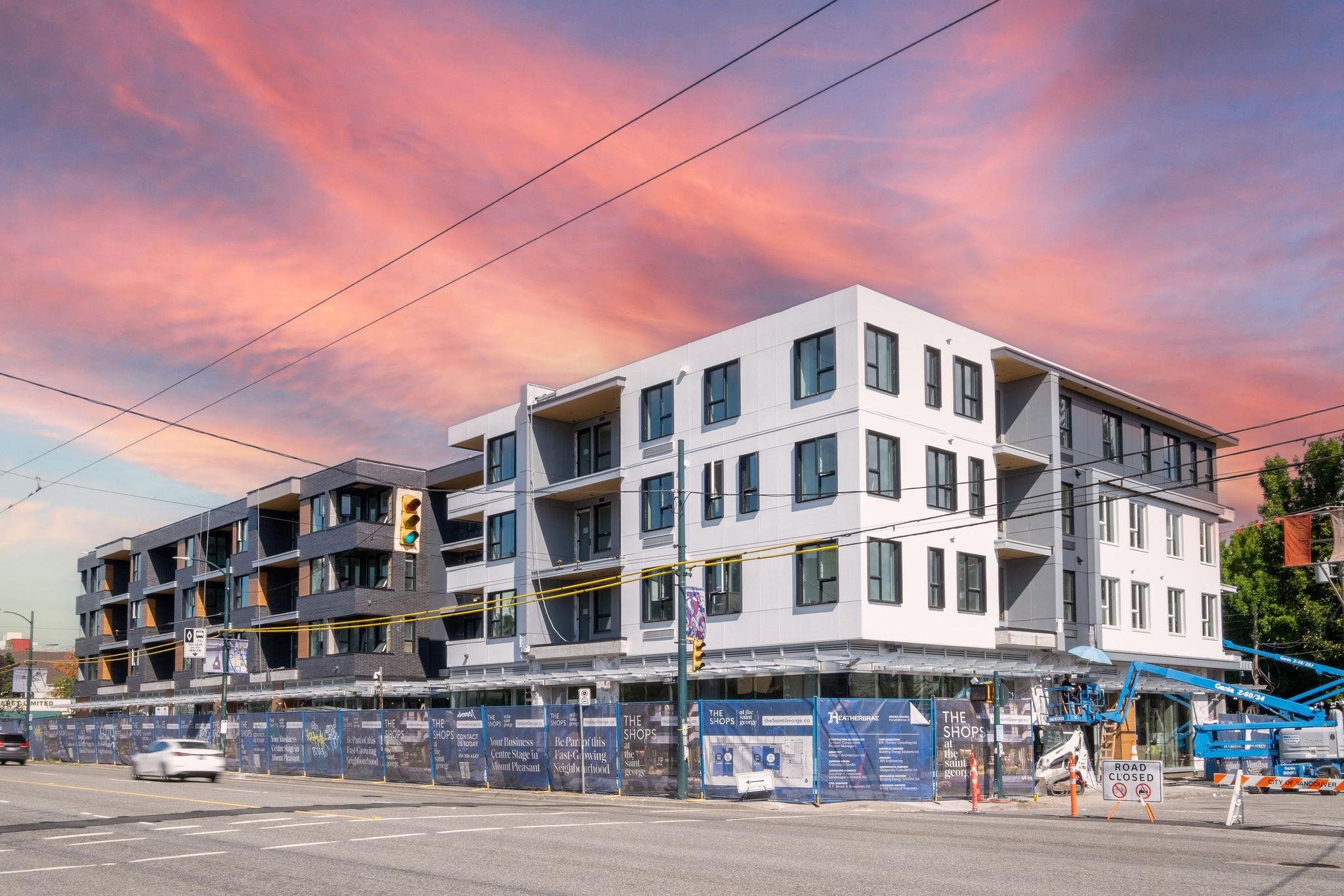 513 471 BROADWAY, R3030846, BC,