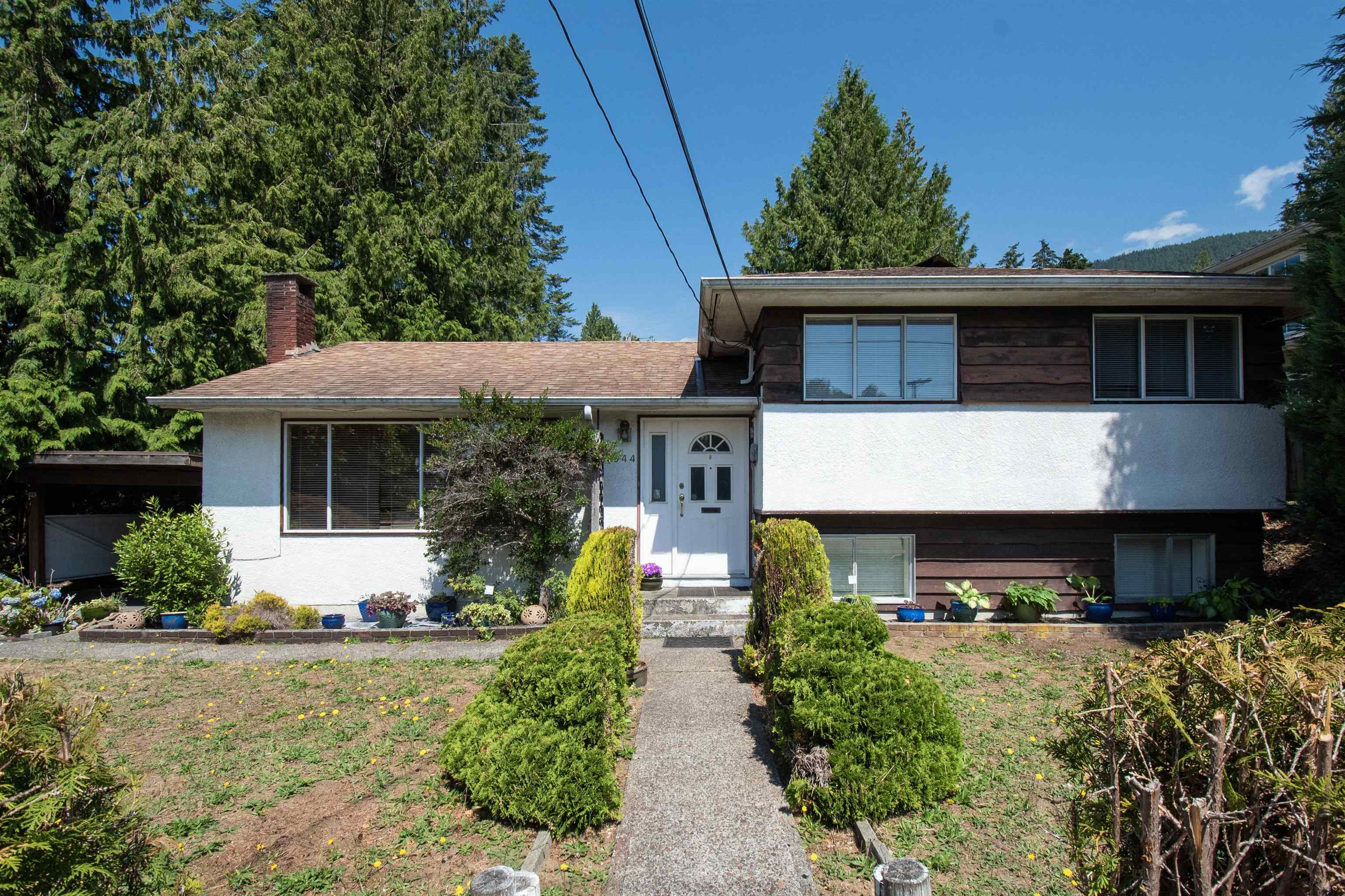 944 HANDSWORTH ROAD, North Vancouver BC V7R 2A3, R3030900, BC,