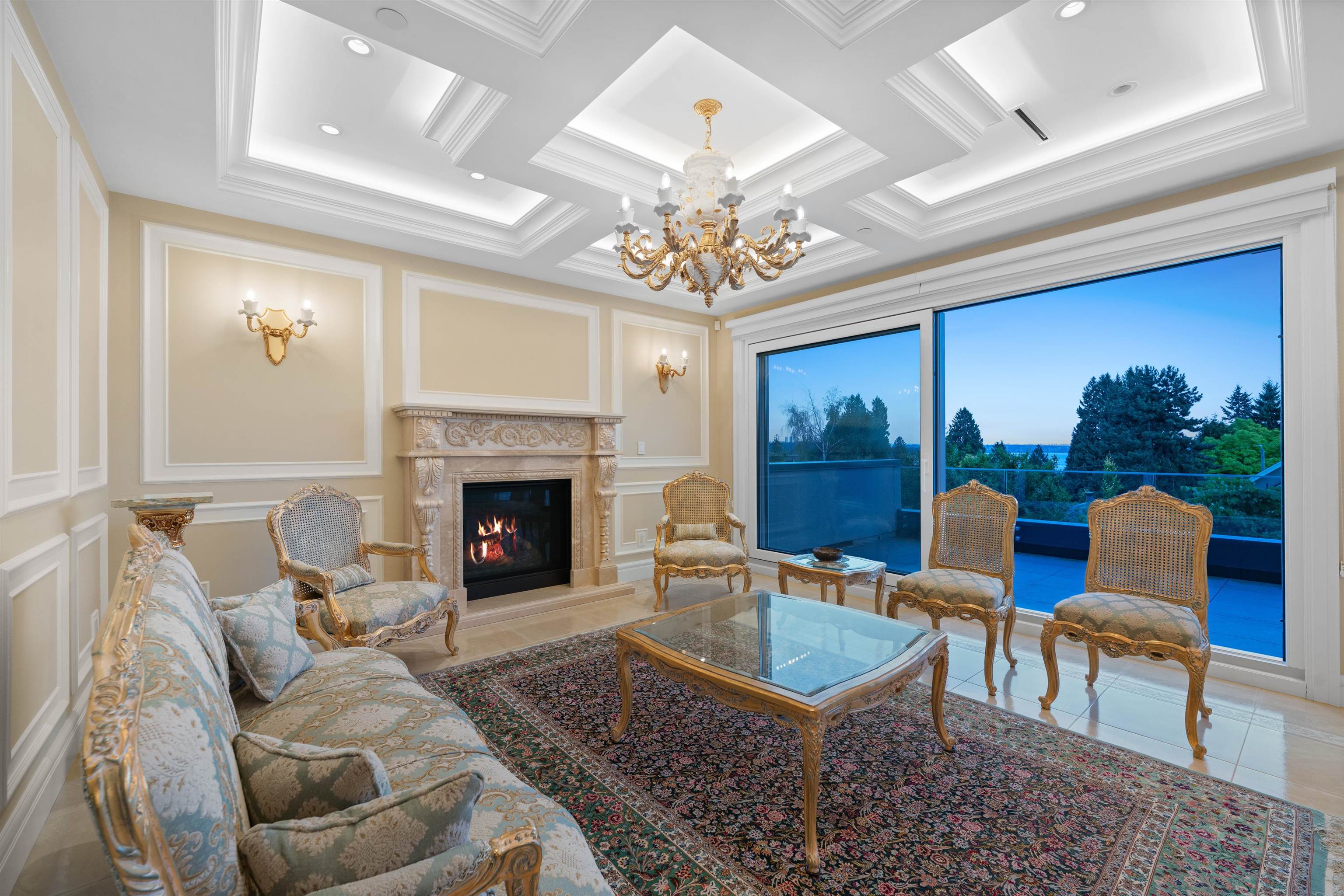 2540 MATHERS AVENUE, West Vancouver BC V7V 2J1, R3030982, BC,