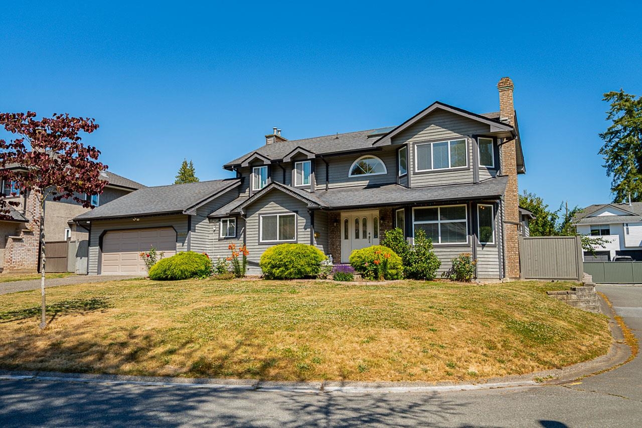 8682 143A AVENUE, Surrey BC V3W 0K4, R3031060, BC,