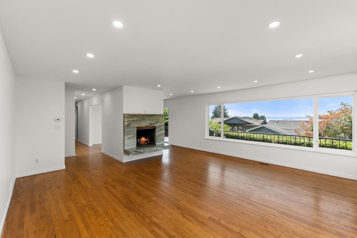 2784 LAWSON AVENUE, West Vancouver BC V7V 2G4, R3031193, BC,
