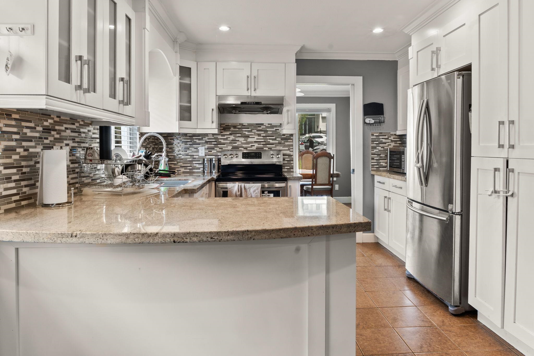 15042 85A AVENUE, Surrey BC V3S 6A5, R3031356, BC,