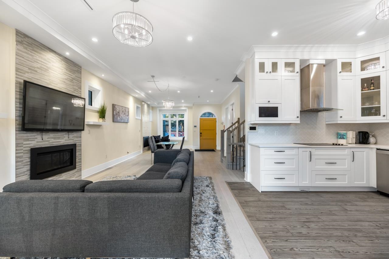 288 E 59TH AVENUE, Vancouver BC V5X 1X9, R3031478, BC,