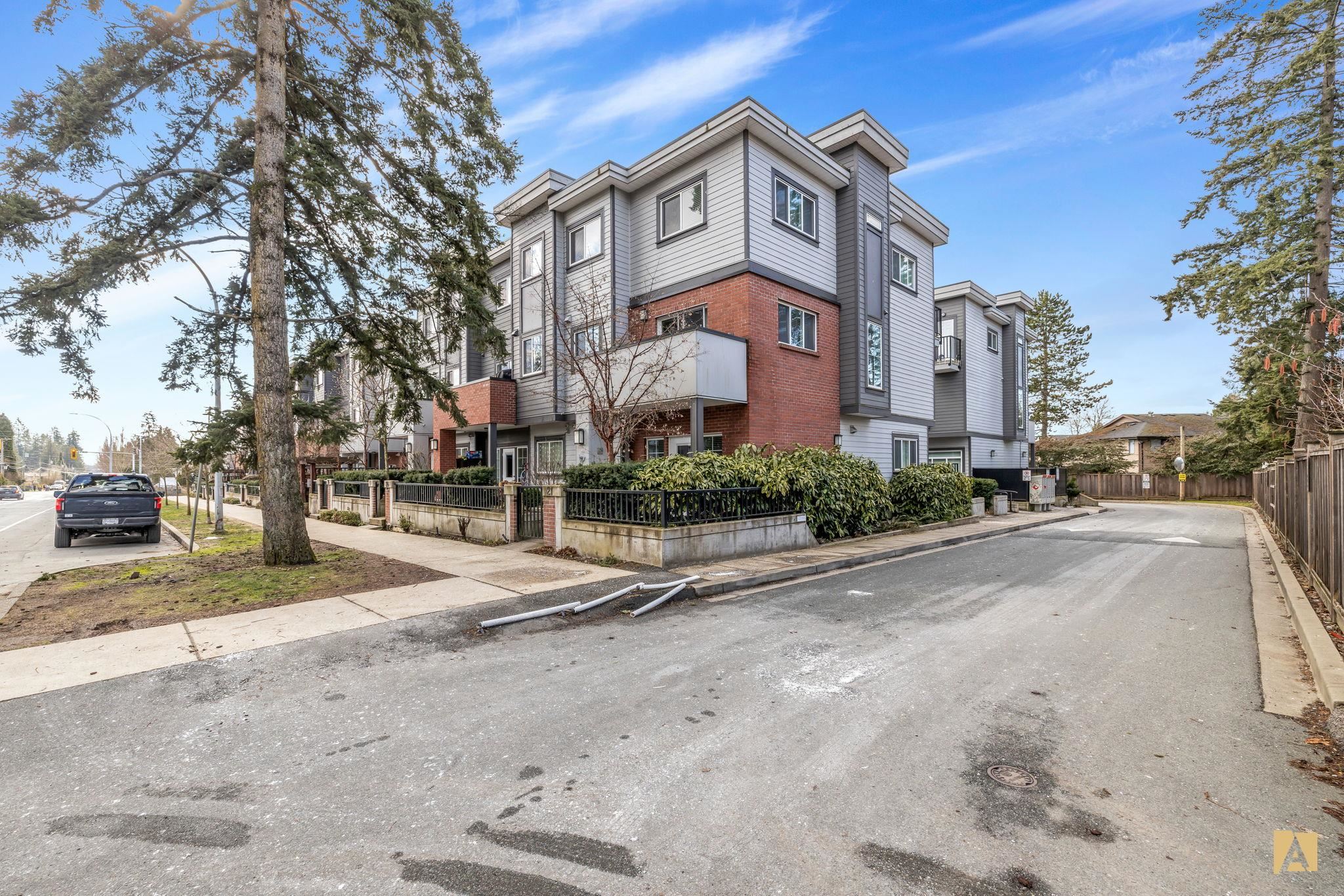 10 7247 140 STREET, R3031621, BC,