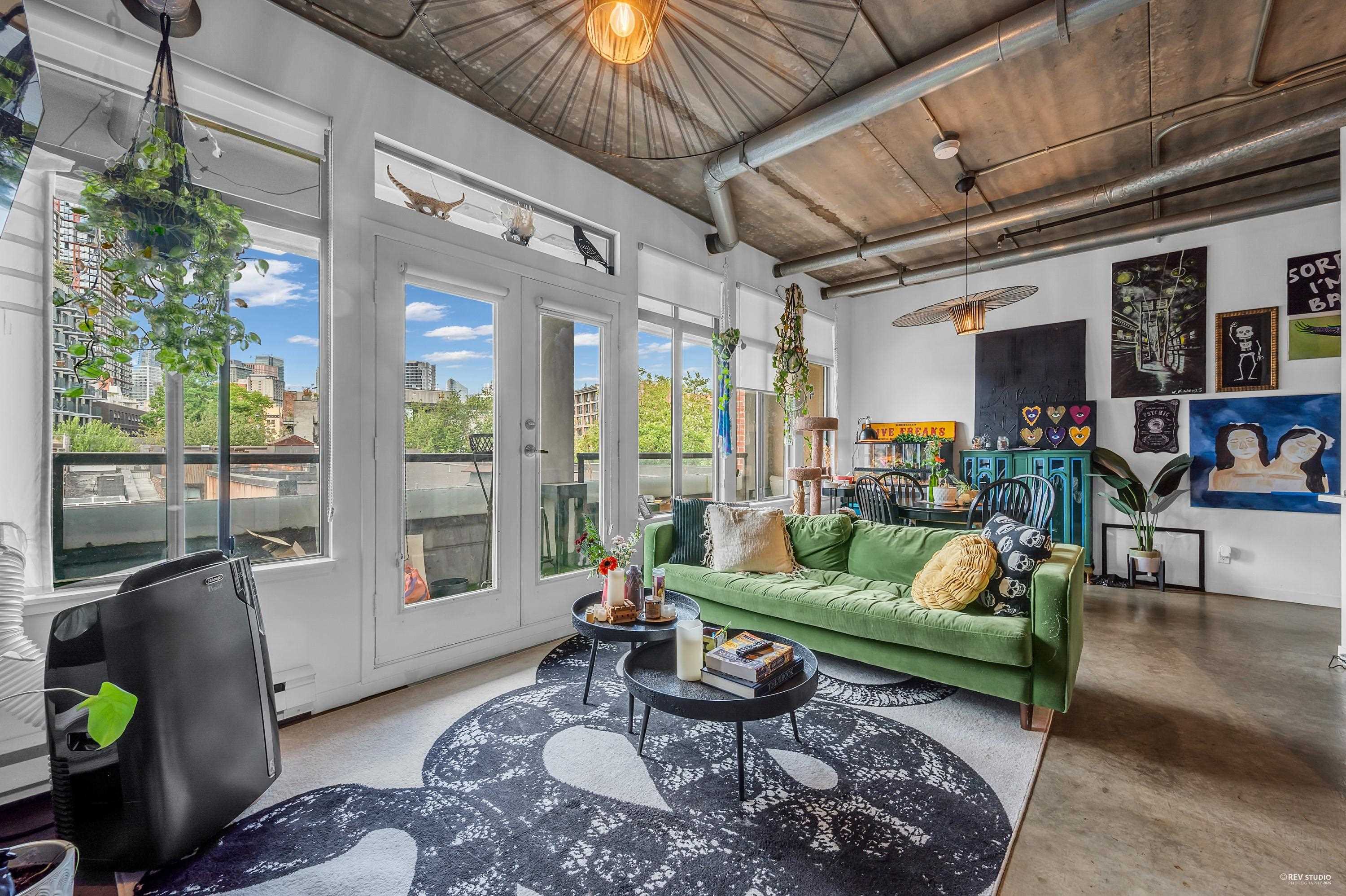404 28 POWELL STREET, R3031636, BC,
