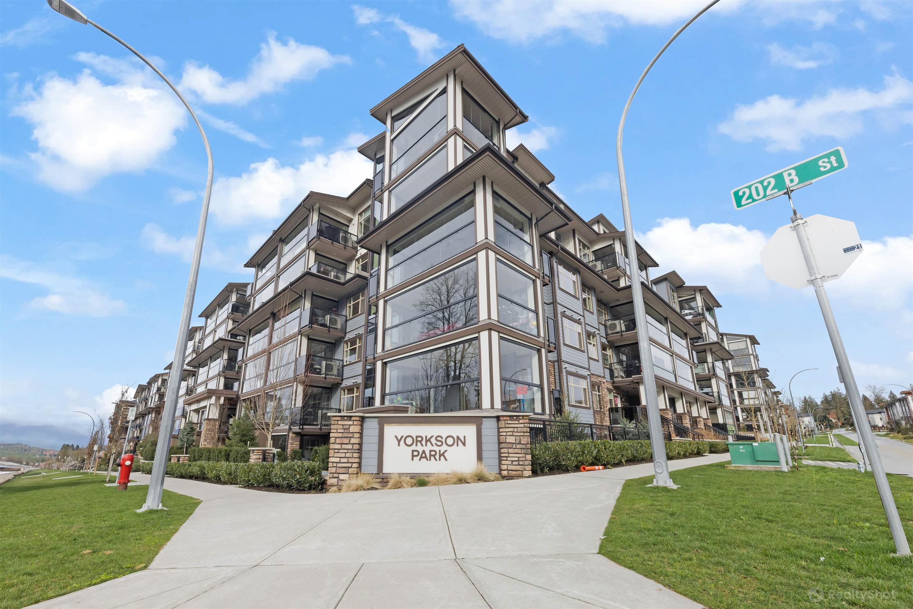 109 8526 202B STREET, R3031720, BC,