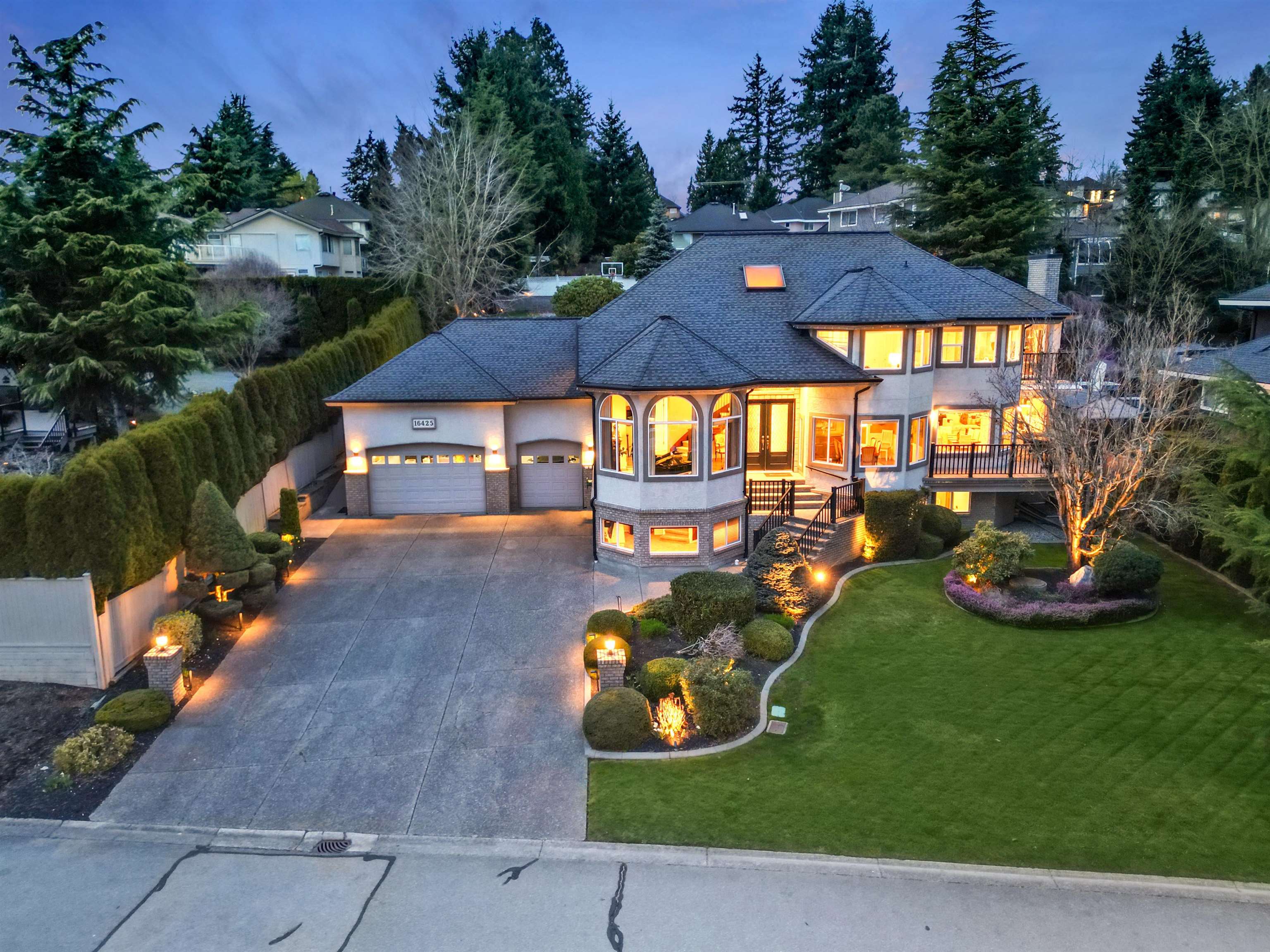 16425 77 AVENUE, Surrey BC V4N 0L5, R3031801, BC,