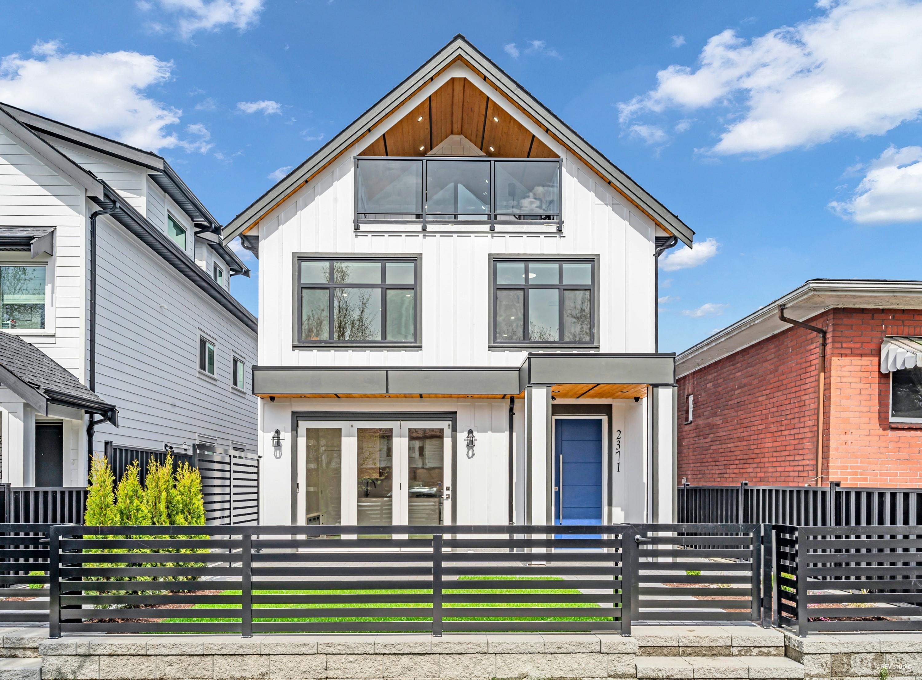 2371 ADANAC STREET, Vancouver BC V5L 2E9, R3031844, BC,
