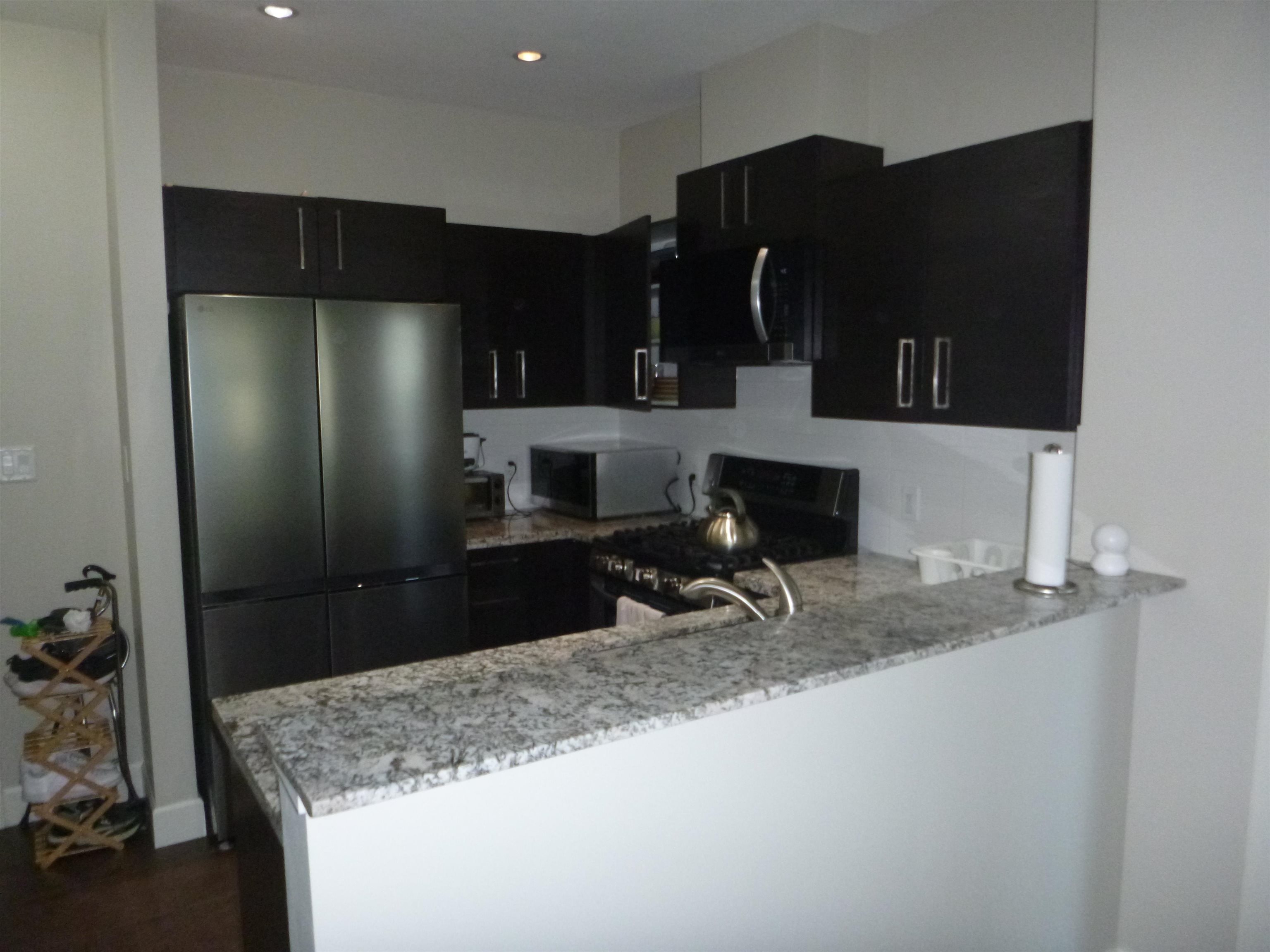 206 6611 ECKERSLEY ROAD, R3032143, BC,