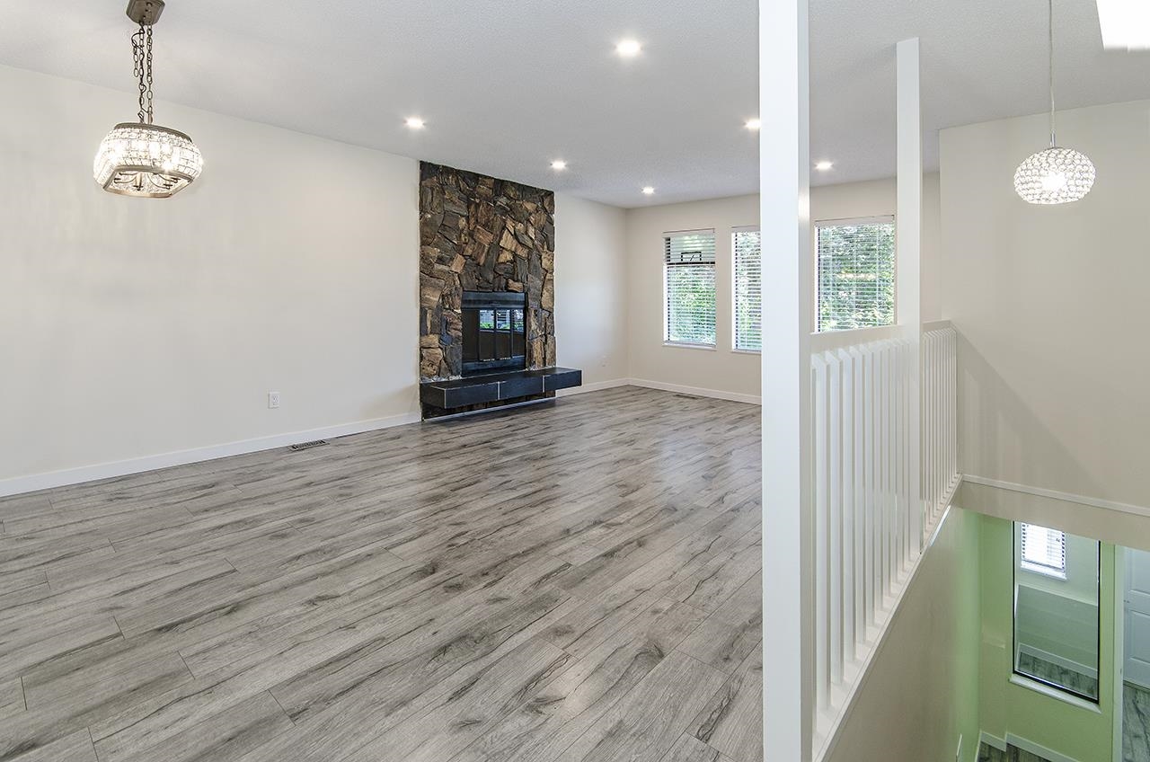Upper Level 1220 NESTOR STREET, R3032152, BC,