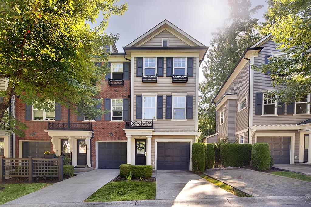 4 102 FRASER STREET, R3032292, BC,