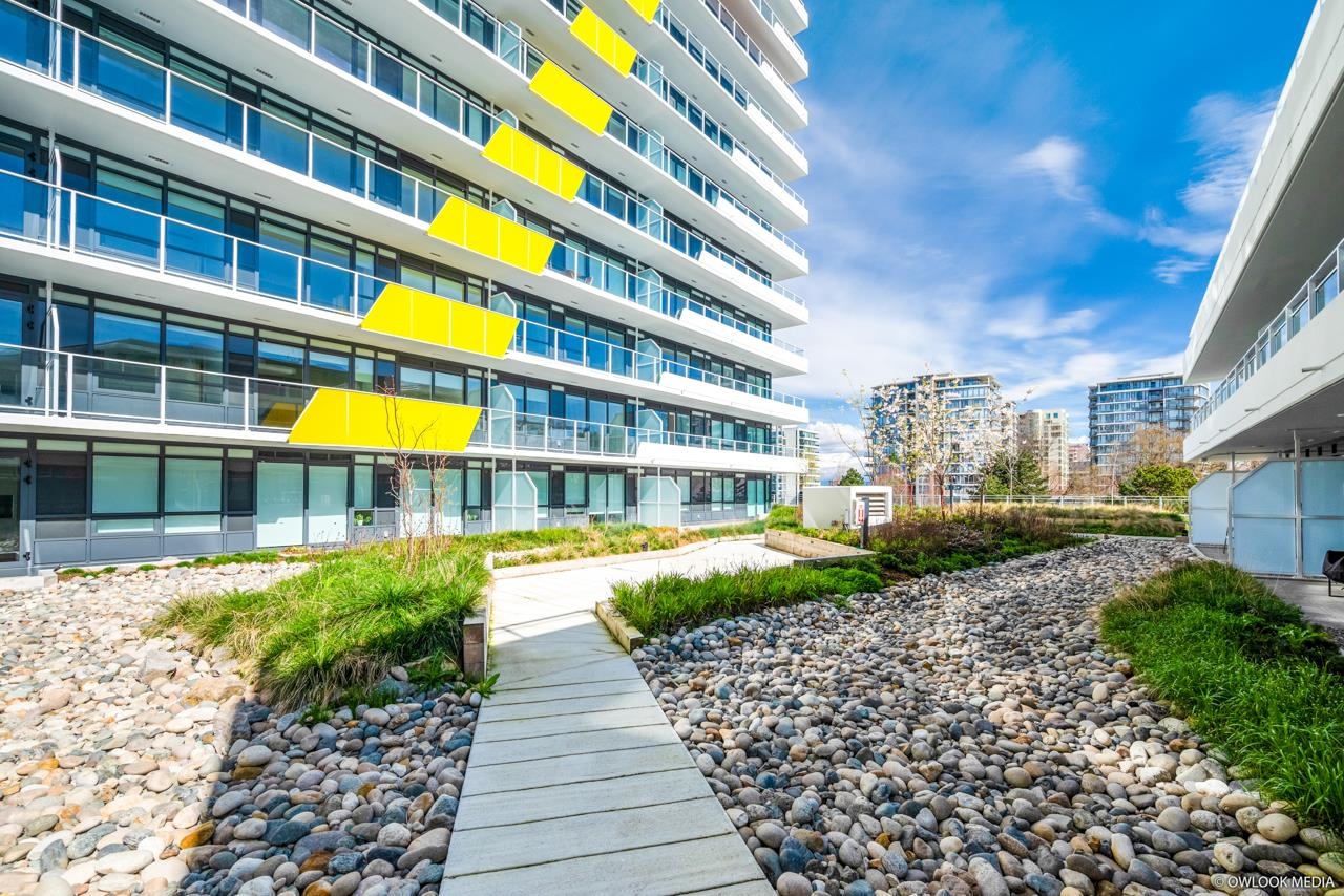 802 5766 GILBERT ROAD, R3032343, BC,