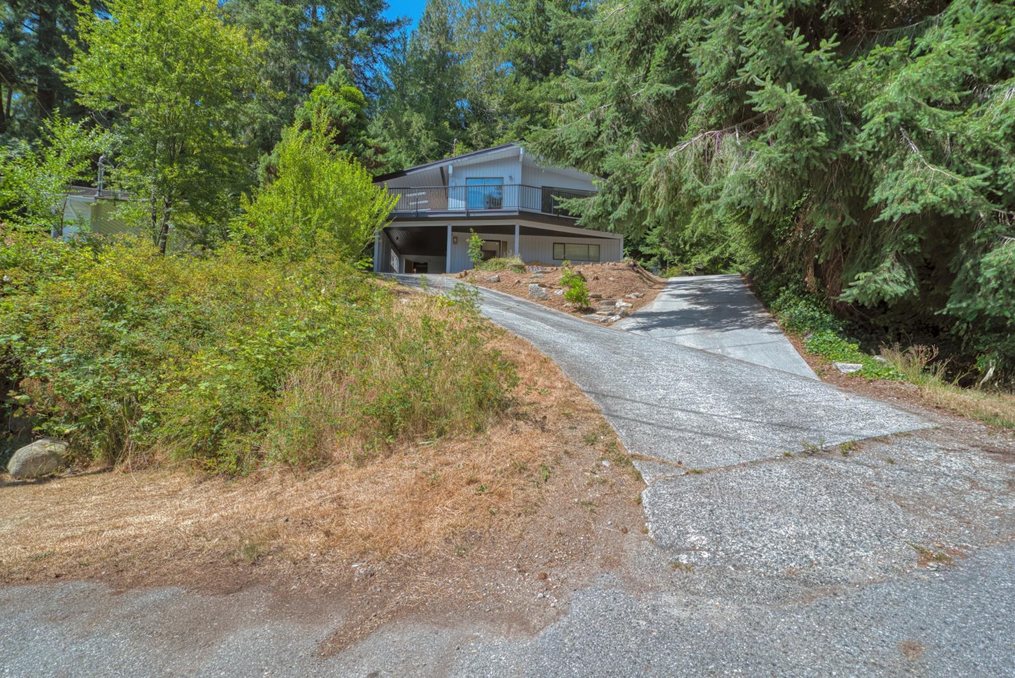 5713 SALMON DRIVE, Sechelt BC V0N 3A0, R3032358, BC,