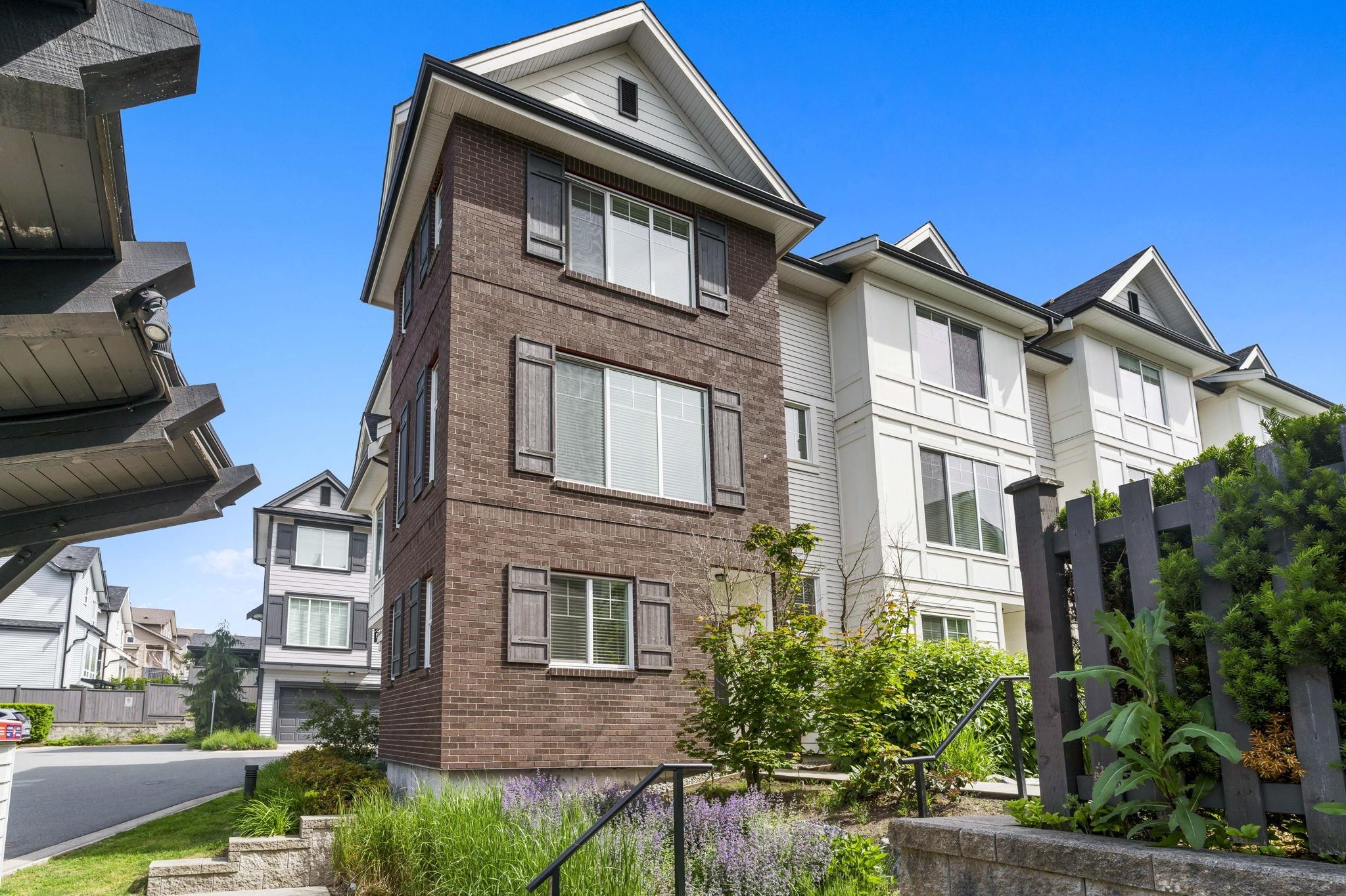 9 11272 240TH STREET, R3032443, BC,